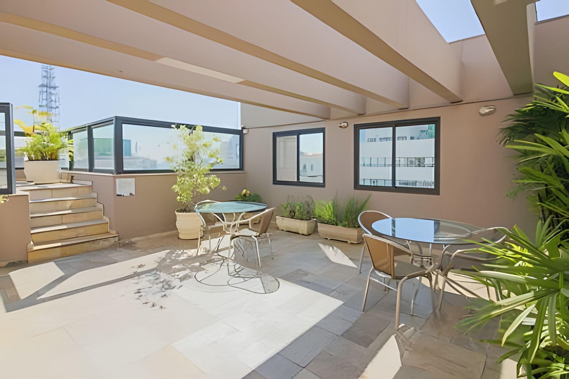 Centro de Negocios Flat particular dentro do Hotel Transamérica Bela Cintra + Sofá Cama!