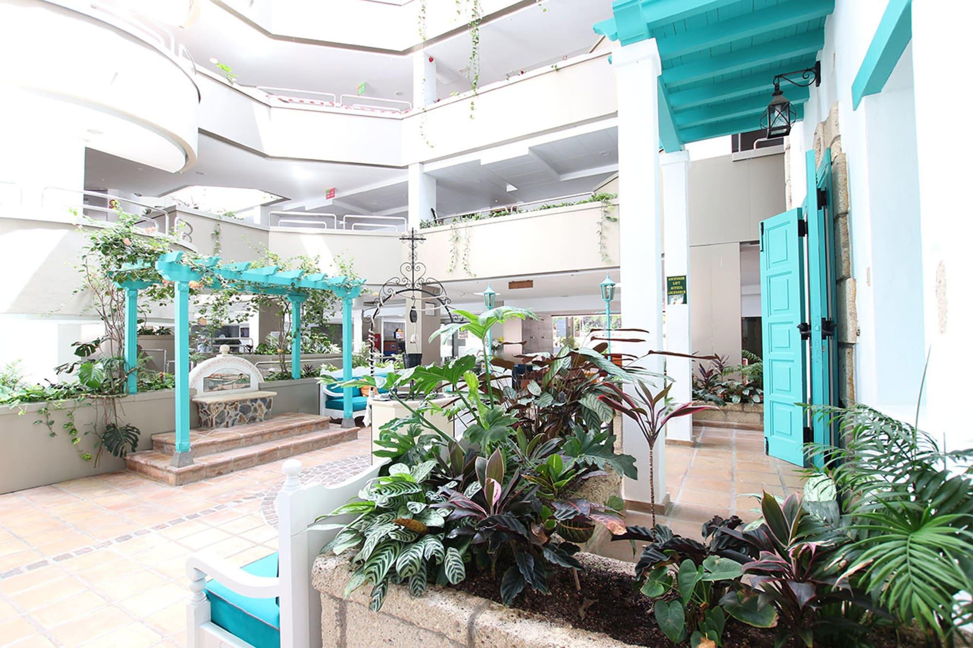 Vista Lobby Paradise Park Fun Lifestyle Hotel