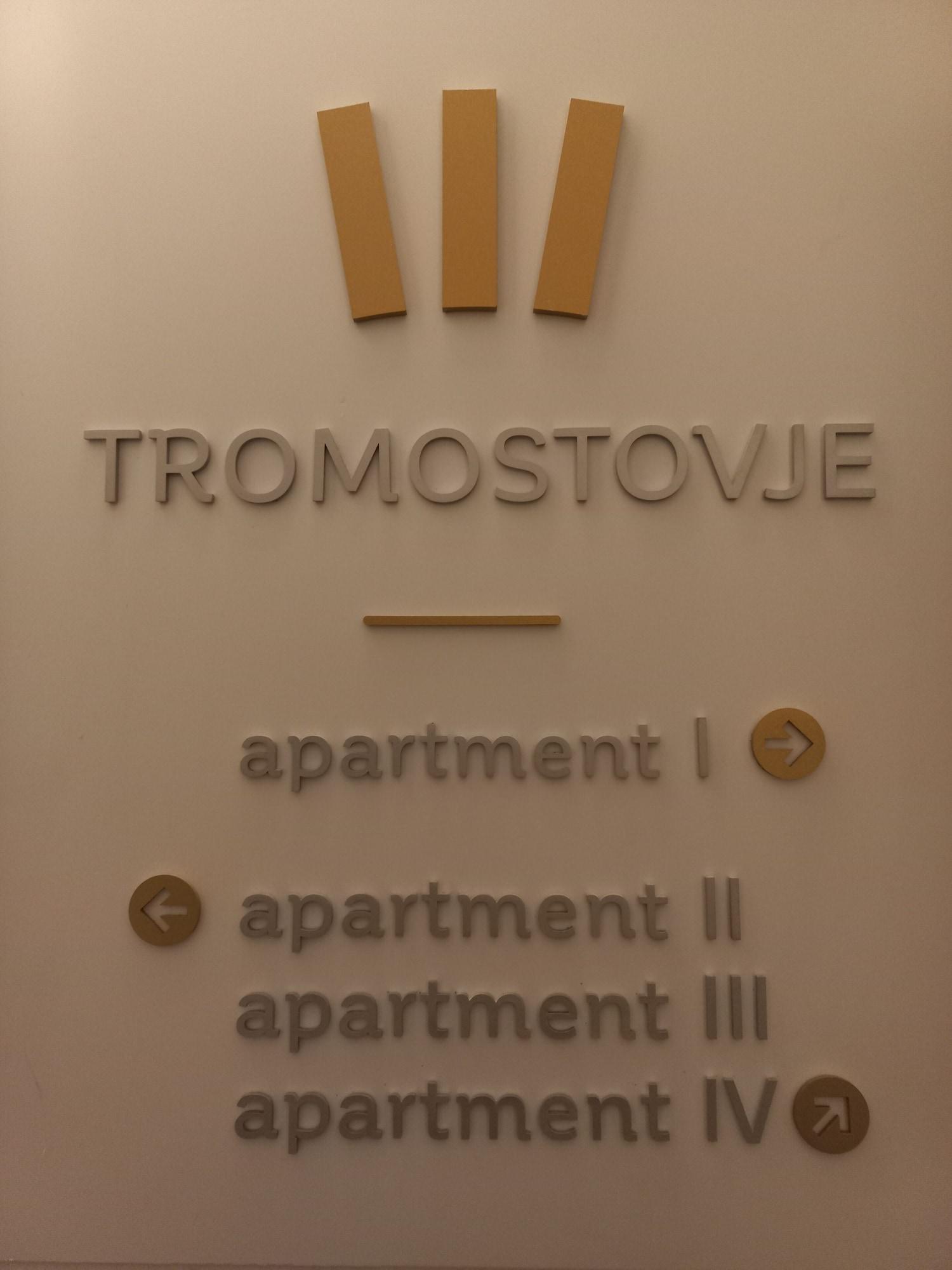 Vista Lobby Tromostovje apartments