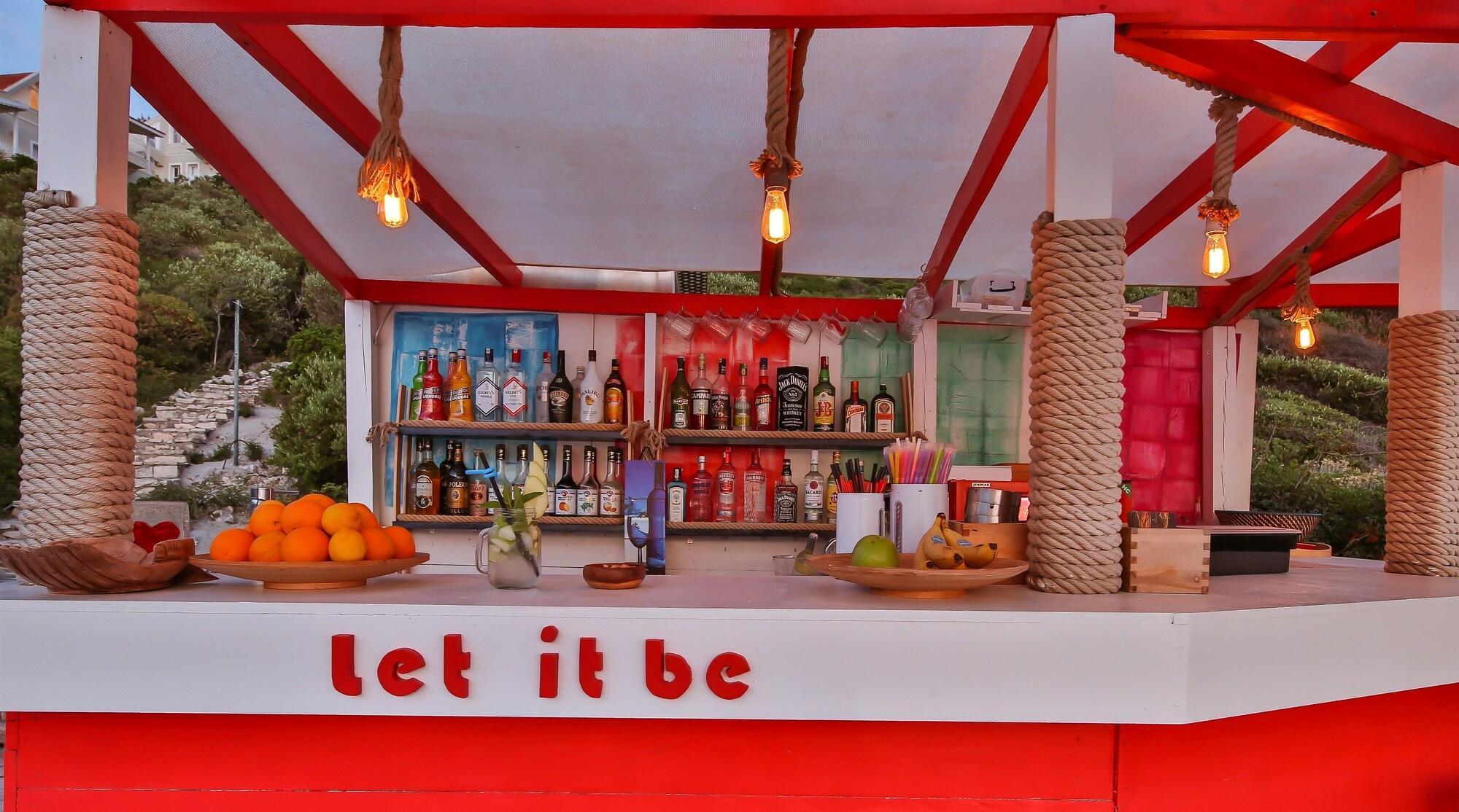 Bar/Salón Mavilim Hotel Kas