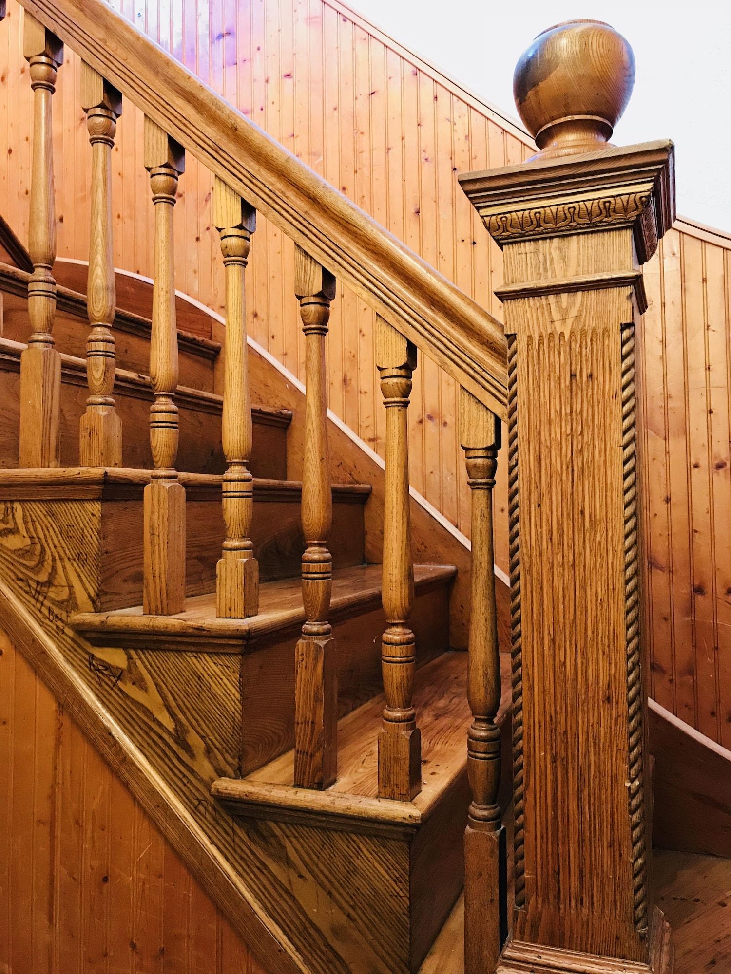 Varios Boston Lodge and Suites