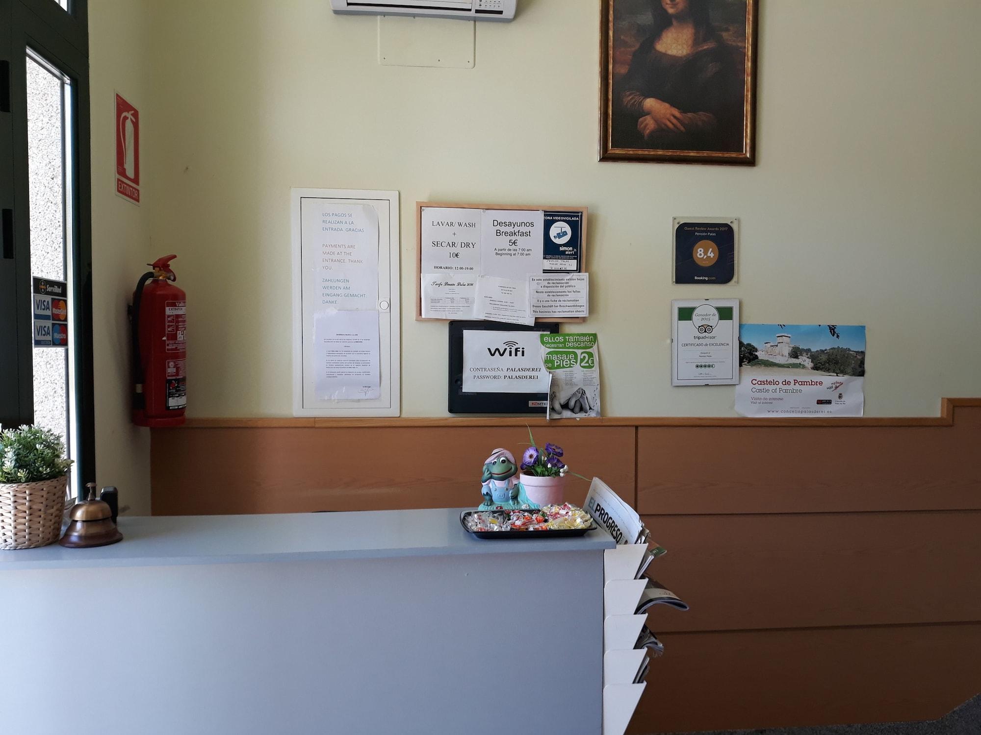 Vista Lobby Pension Palas