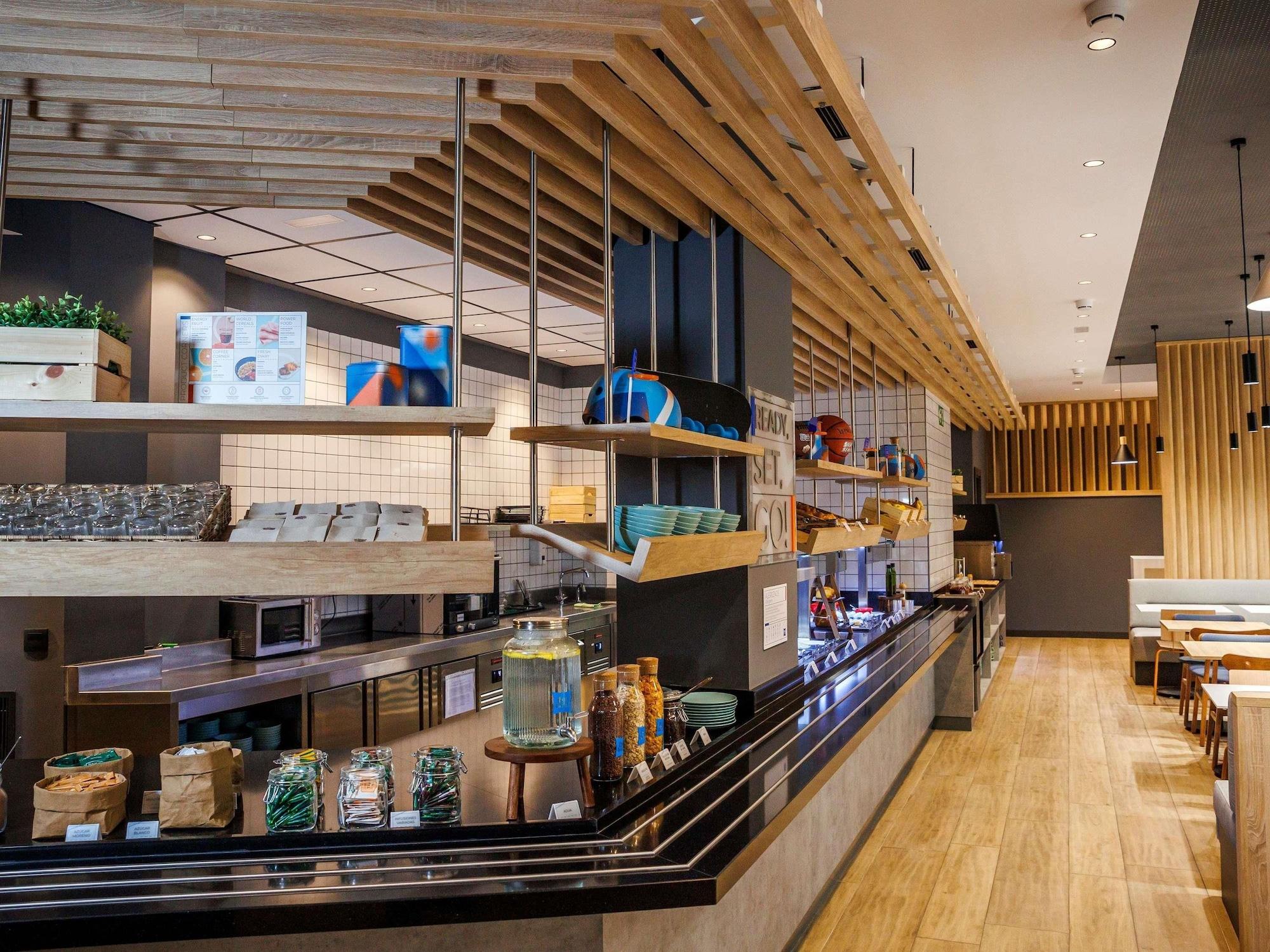Restaurant ibis budget Logroño Centro