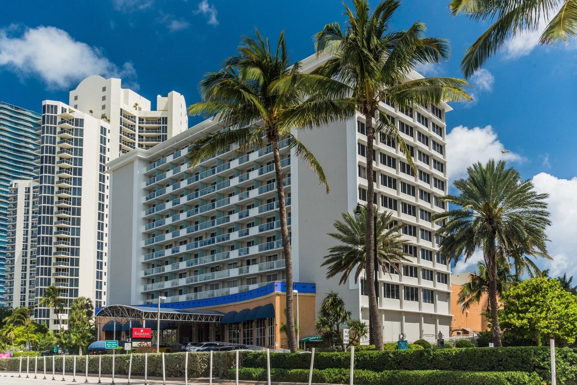 Varios Marco's Beach Place