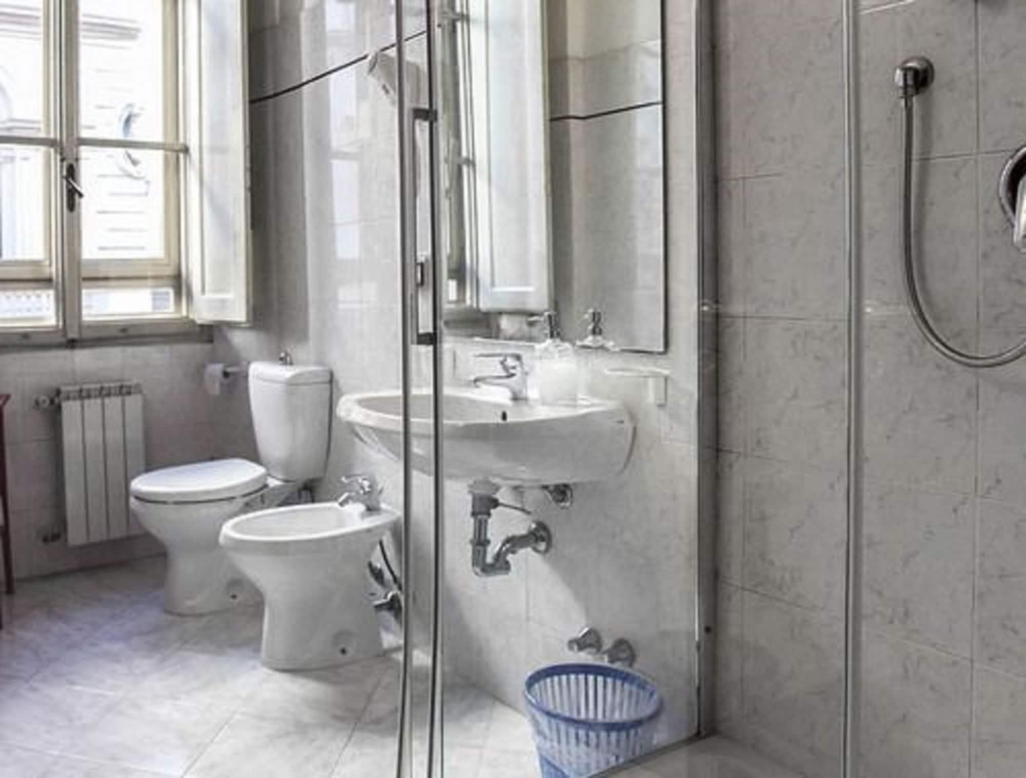 Equipamiento de Habitación Locanda Giovanni Light