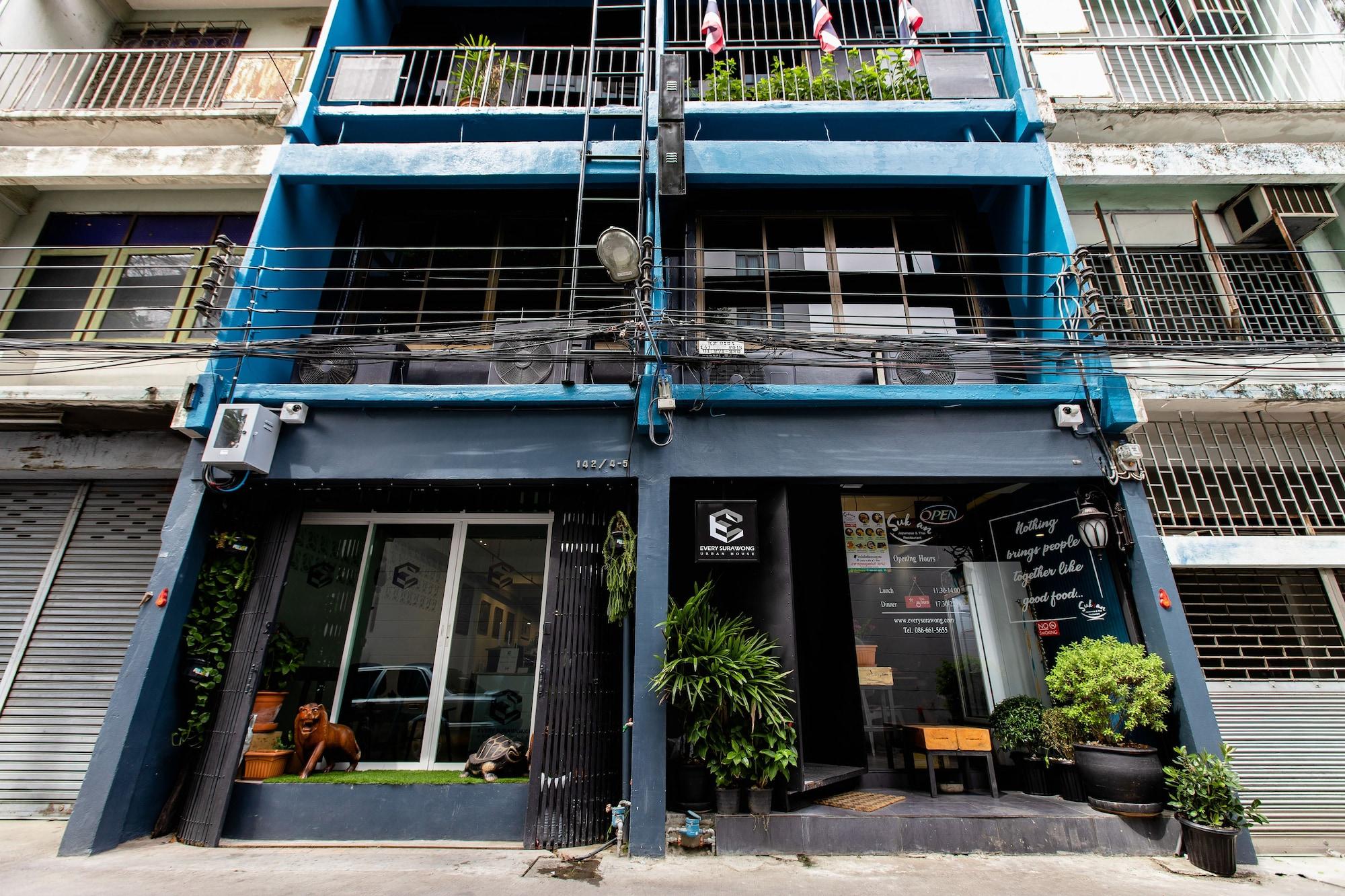 Vista Exterior Every Surawong