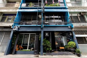 Alojamiento - Every Surawong