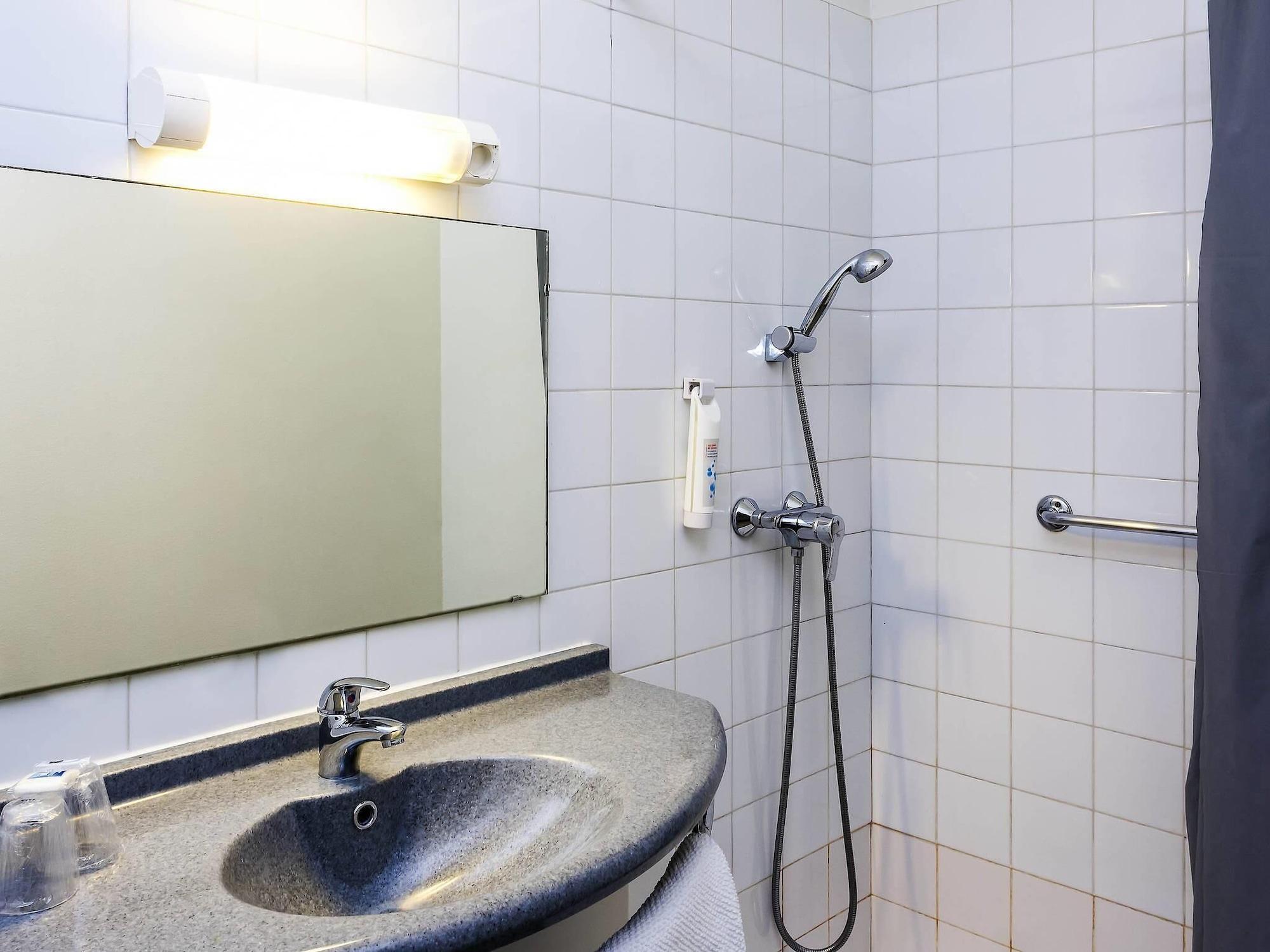 Habitación ibis Budget Lorient Hennebont