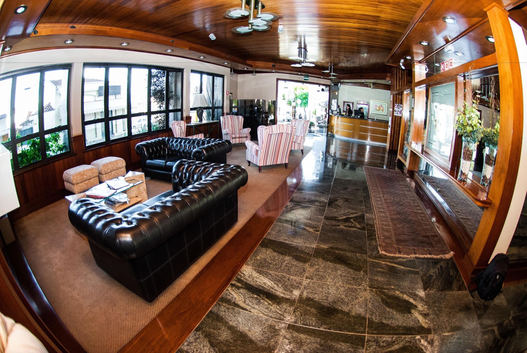 Vista Lobby Hotel Marques