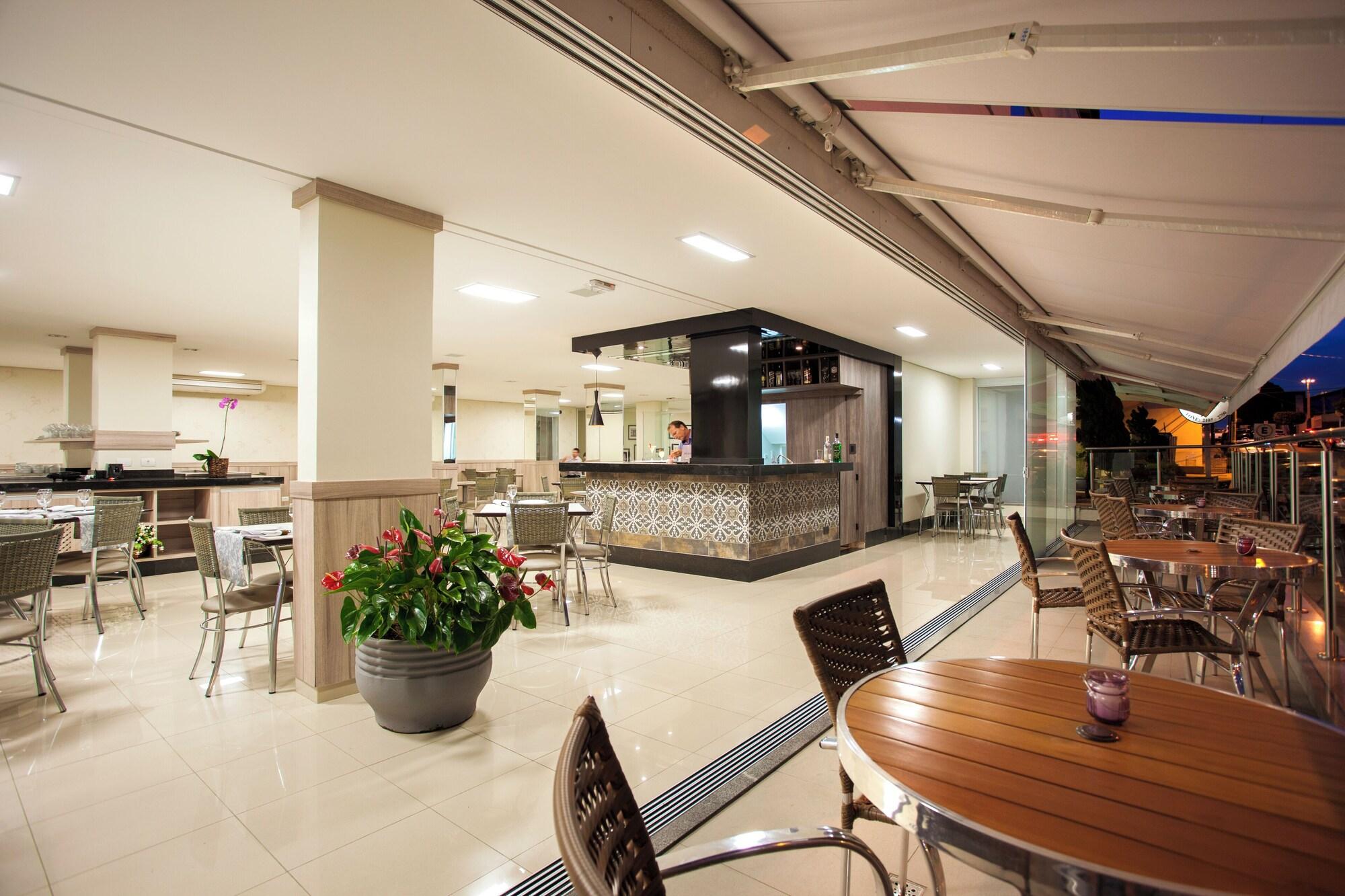 Restaurant Estoril Hotel Marília