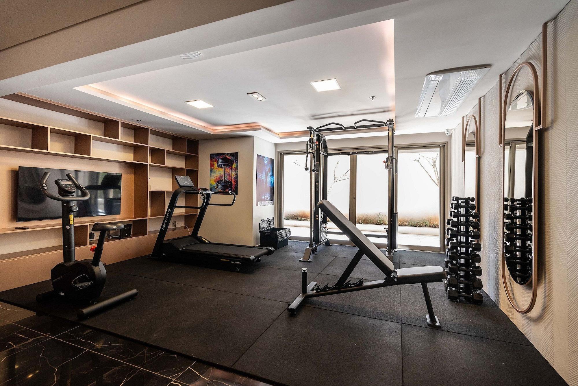 Gimnasio Studio p. Allianz e Hosp Albert Einstein