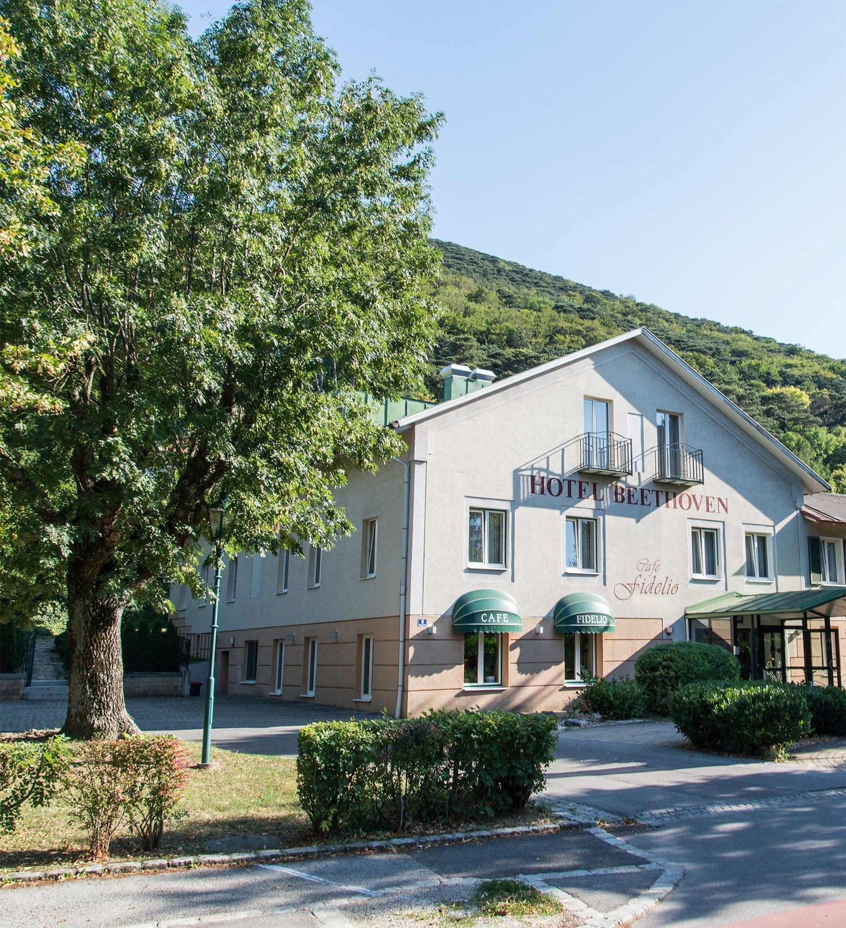 Vista Exterior Hotel Beethoven