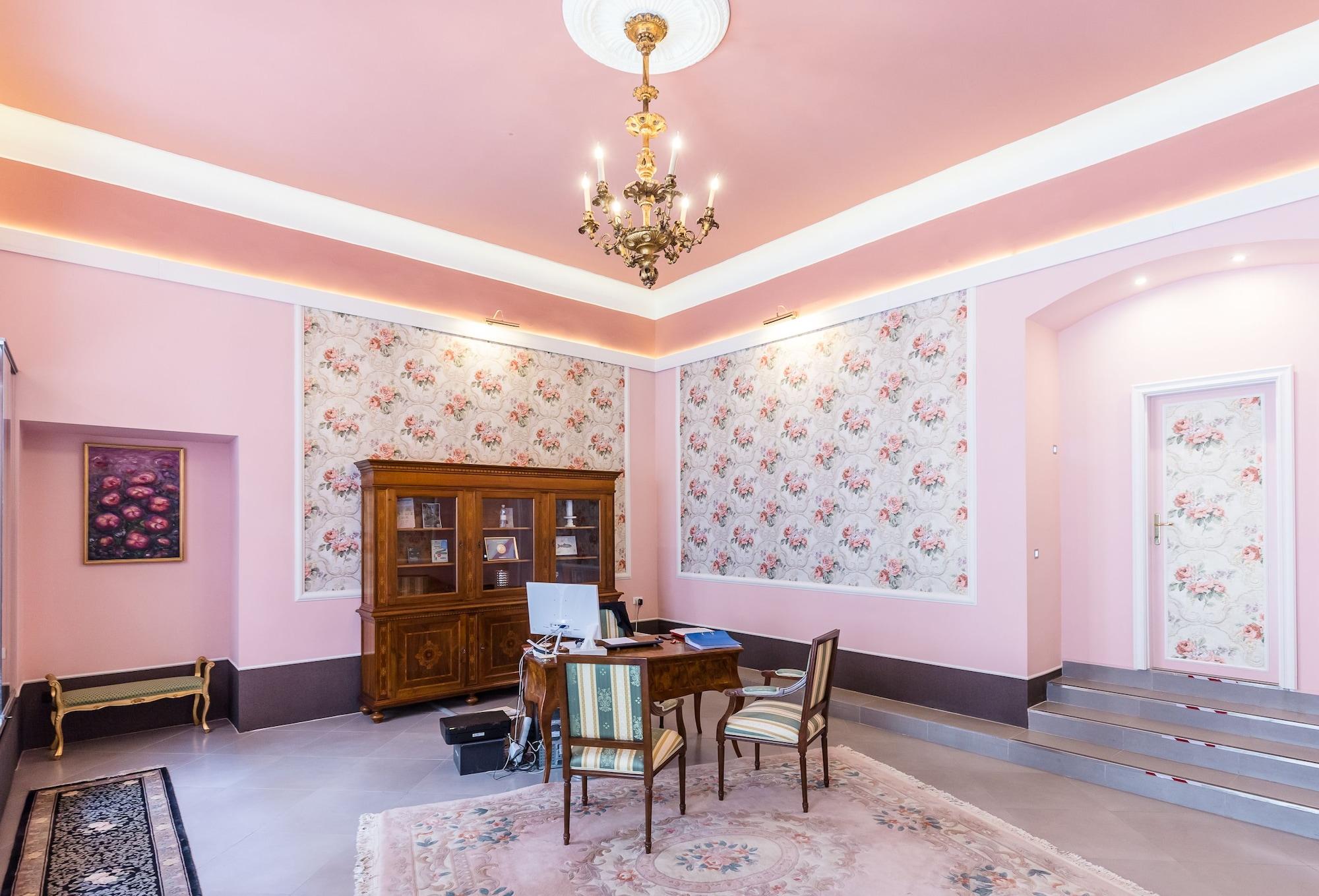 Vista Lobby Barbo Palace