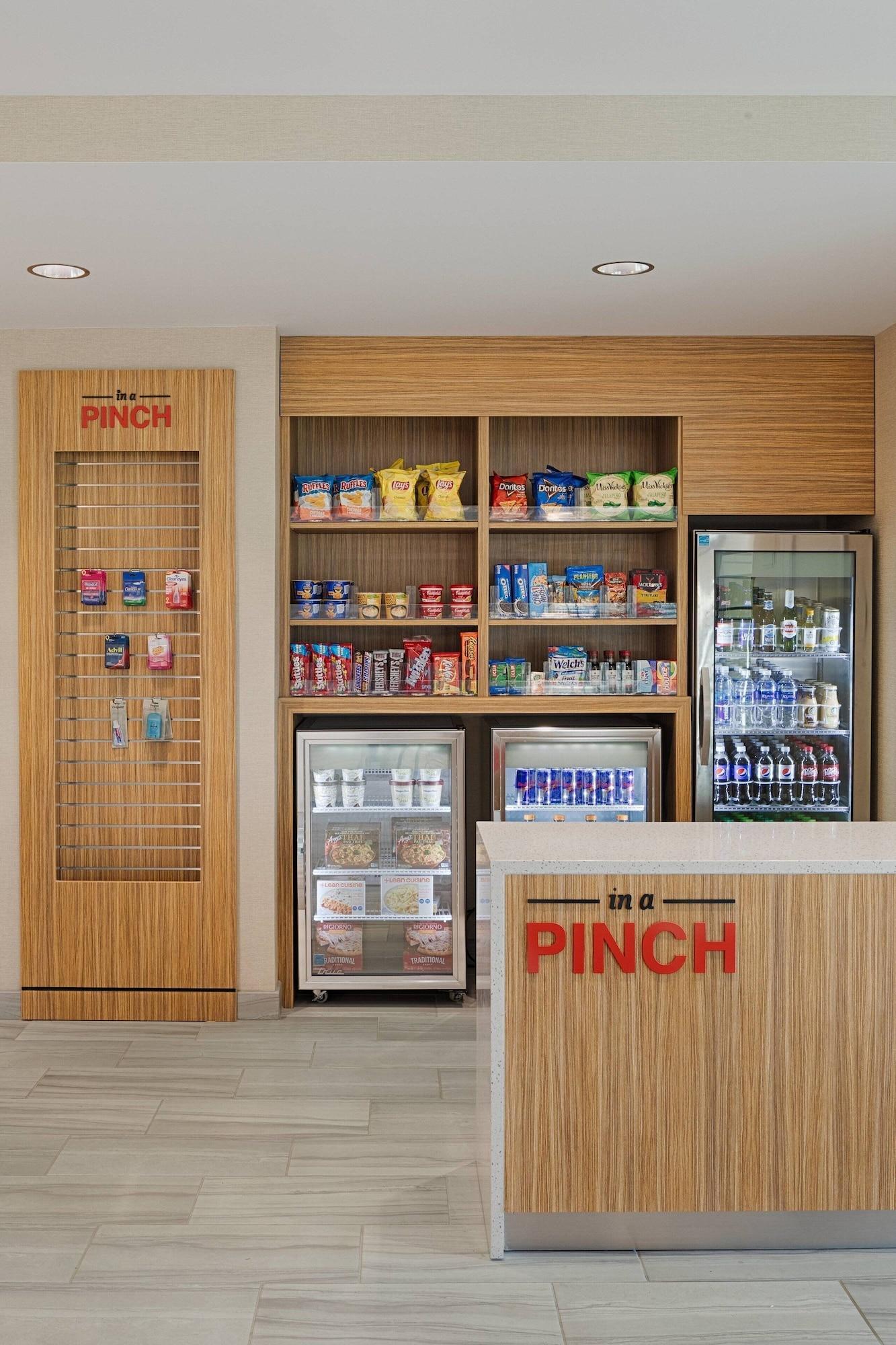 Vista Lobby TownePlace Suites by Marriott Columbus Hilliard