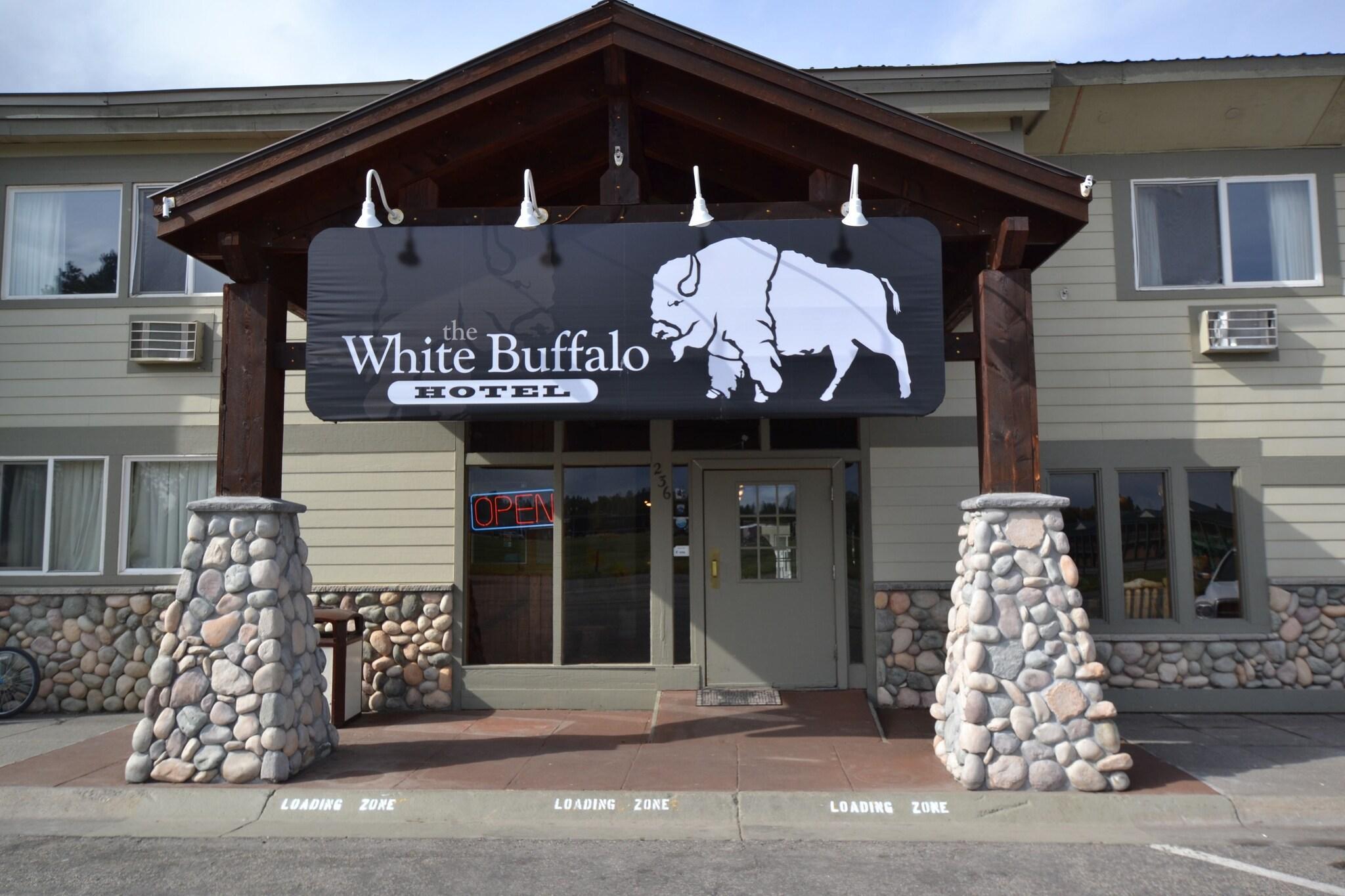 Varios White Buffalo