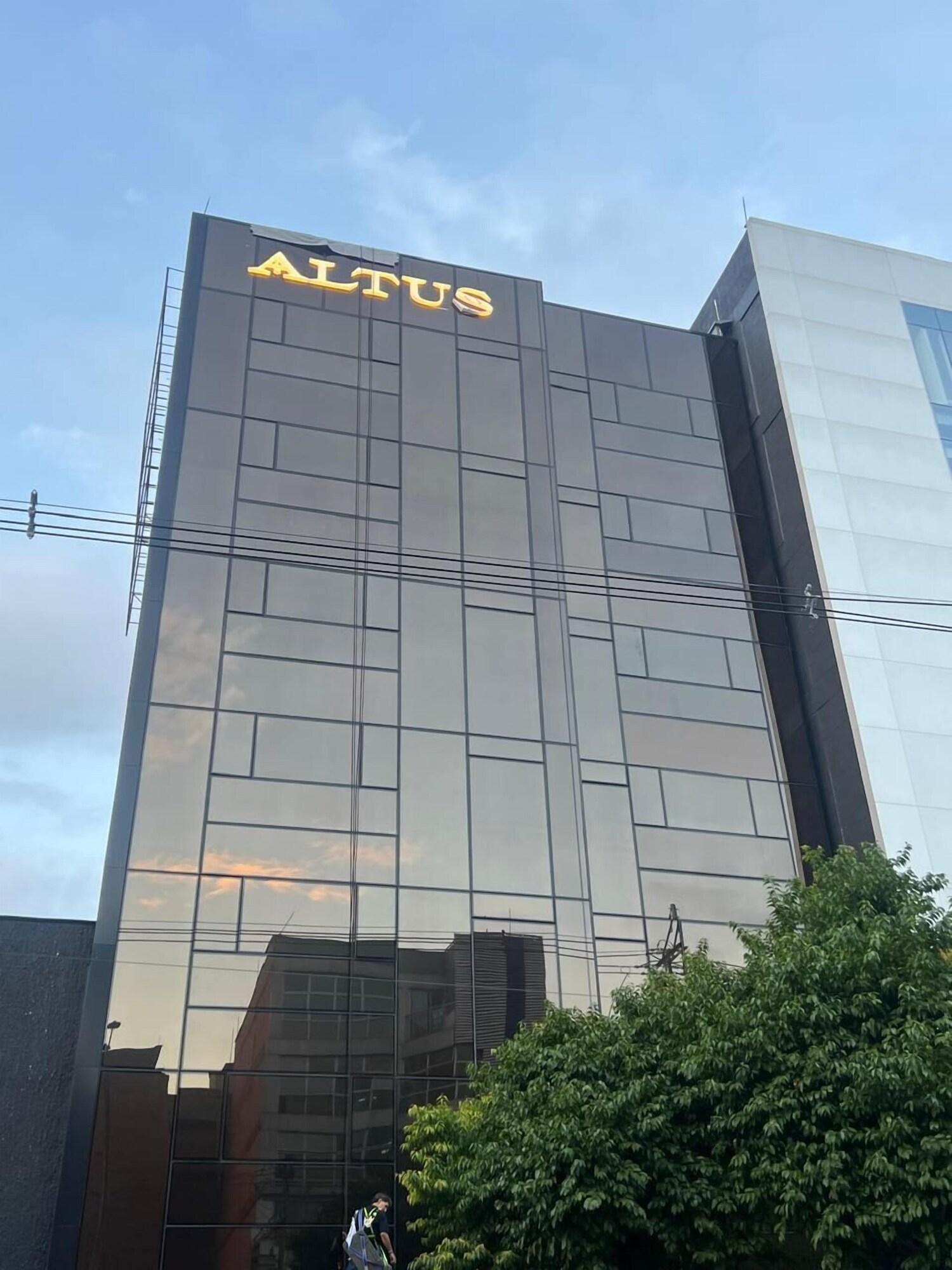 Varios ALTUS HOTEL