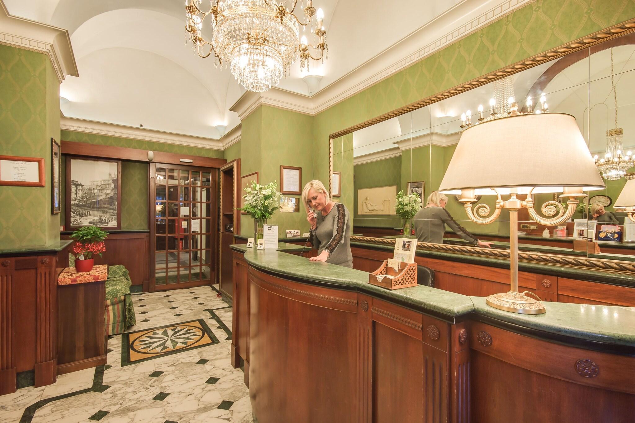 Vista Lobby Hotel Giorgina