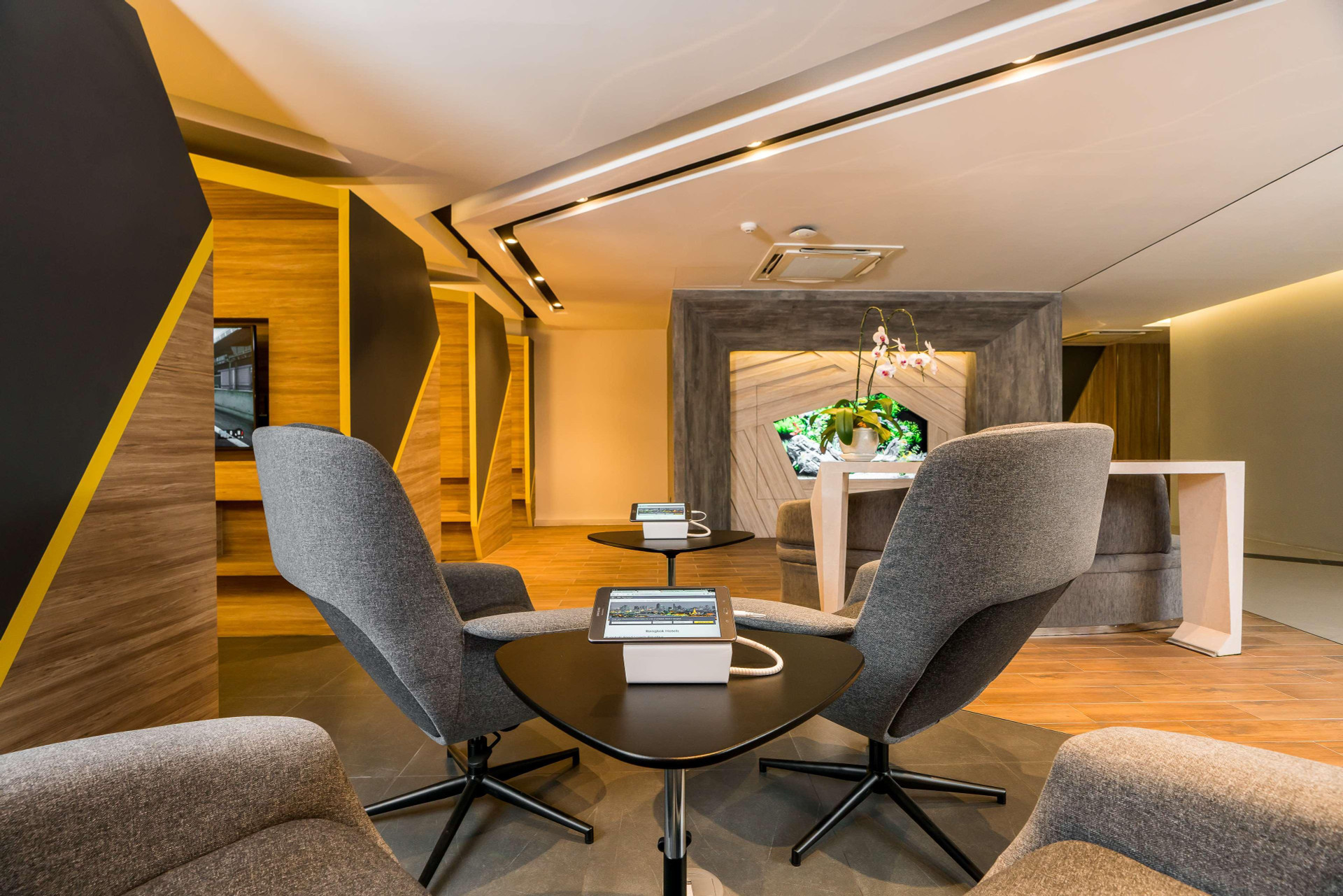 Vista Lobby Vib Best Western Sanam Pao