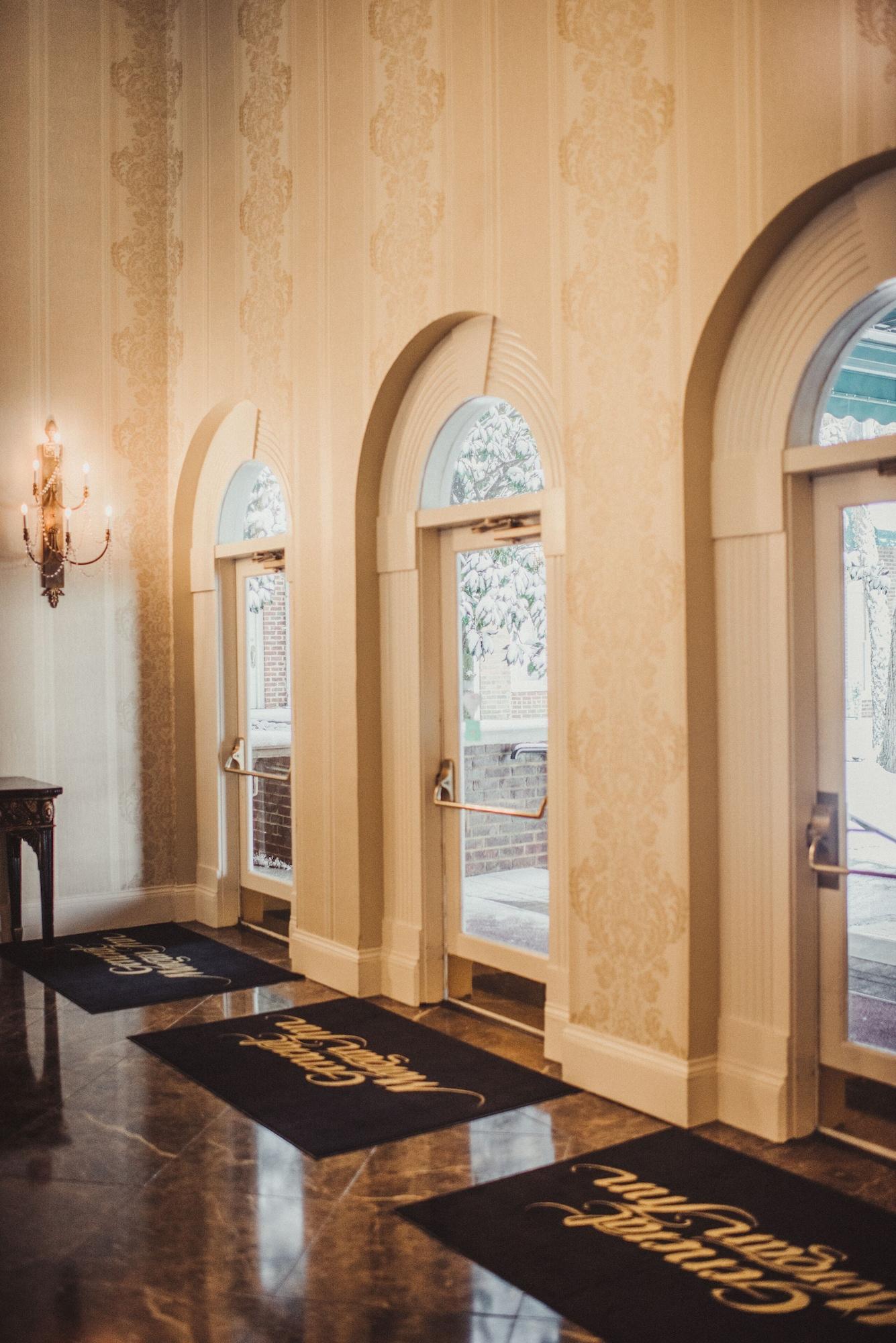 Vista Lobby General Morgan Inn