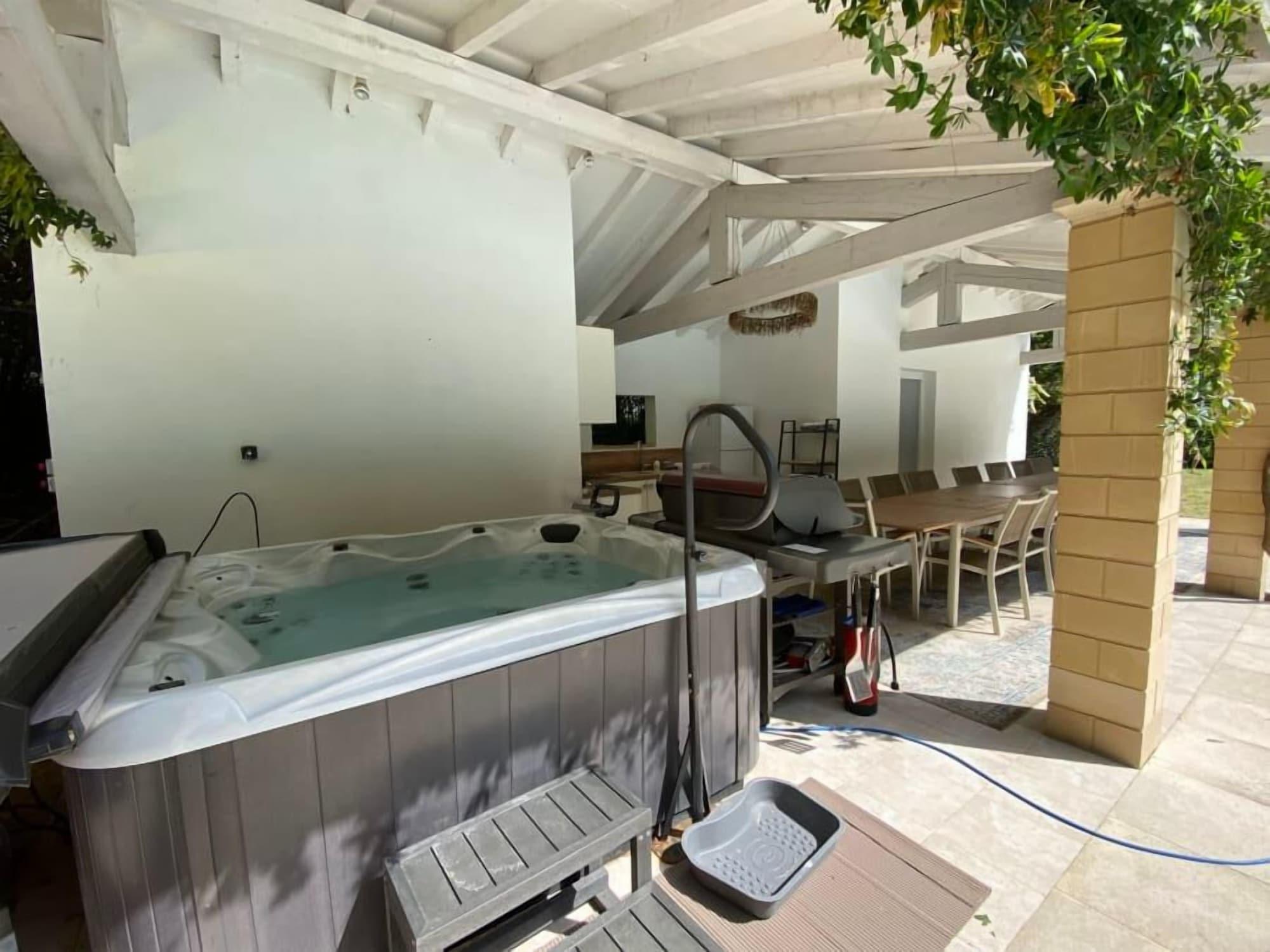 Spa Domaine de Bize Manoir & Appartements