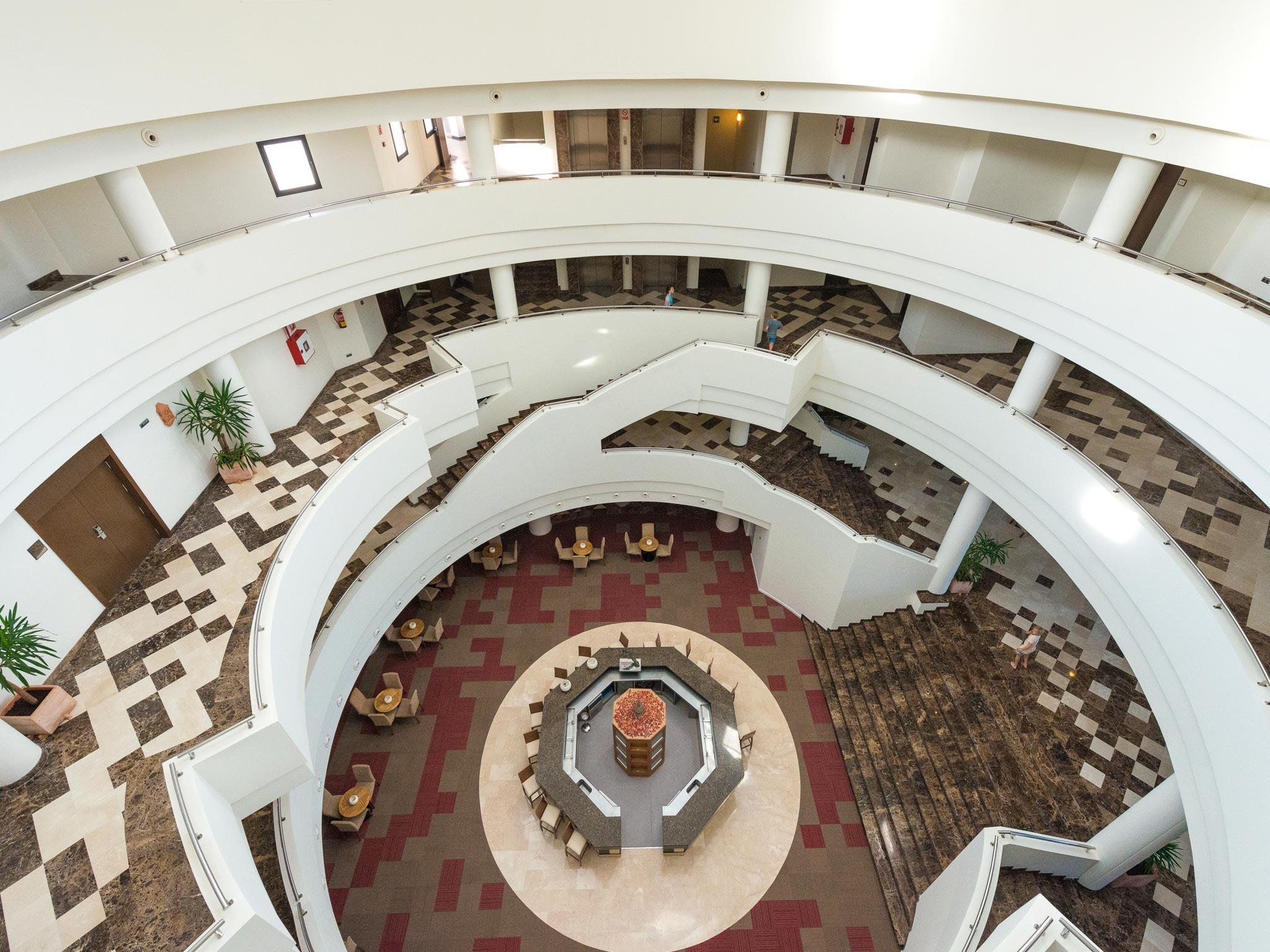 Vista Lobby Estepona Hotel & Spa Resort
