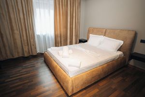 Alojamiento - Noon Central Hotel