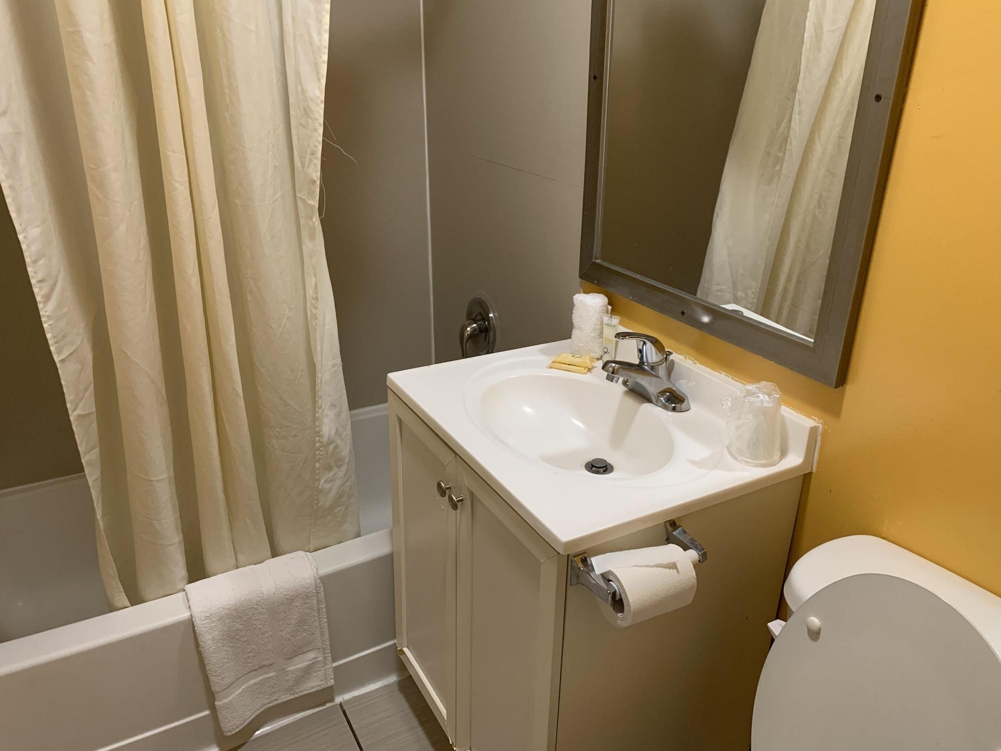 Equipamiento de Habitación Scottish Inns