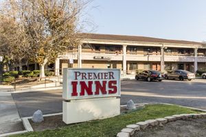 Alojamiento - Premier Inns Thousand Oaks
