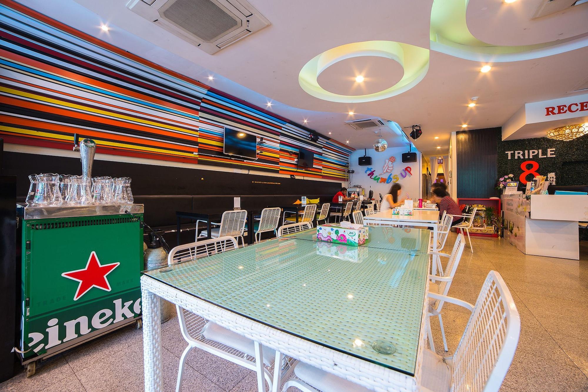 Restaurant Triple 8 Inn Bangkok