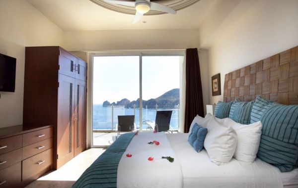 Penthouse on Medano's beach! - Los mejores hoteles solo adultos en Los cabos, México