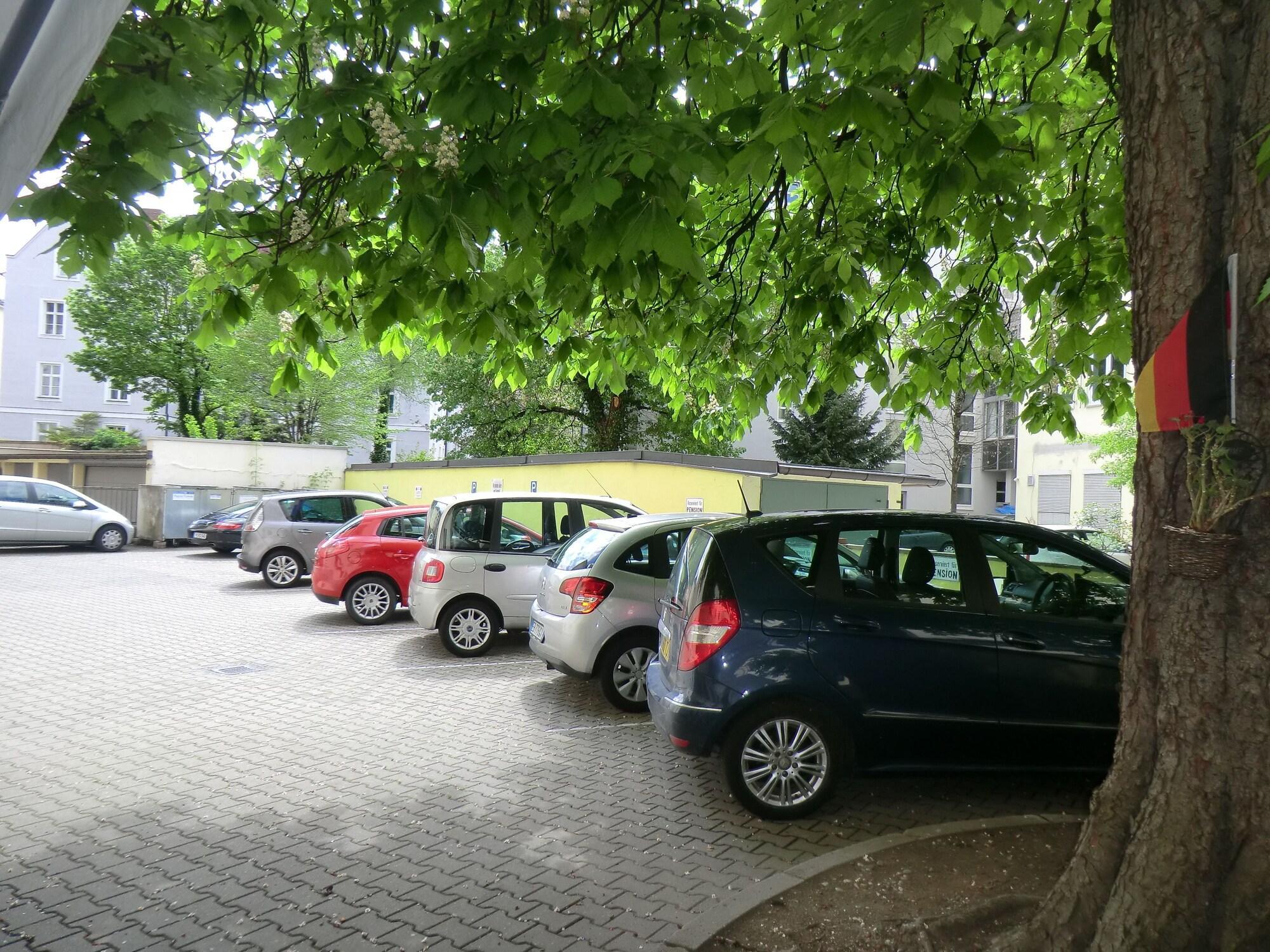 Vista Exterior Hotel Pension Haydn