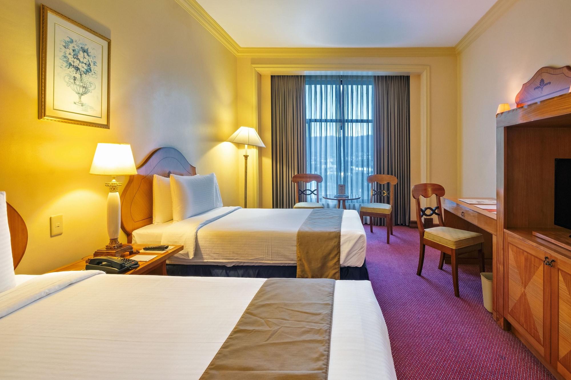 Habitación Waterfront Cebu City Hotel & Casino