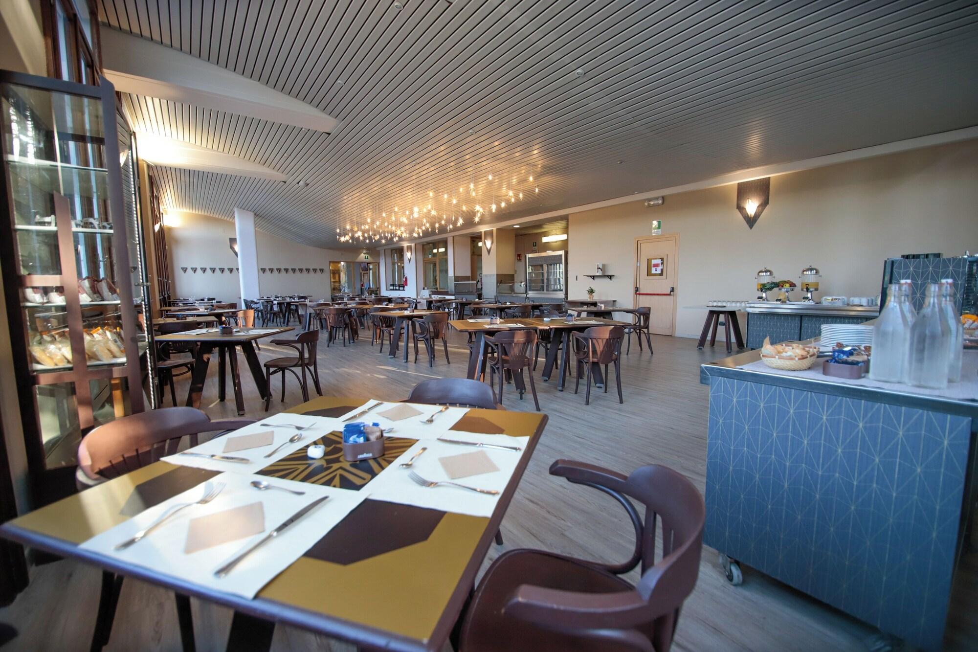 Restaurant Pràcatinat Hotel & Restaurant