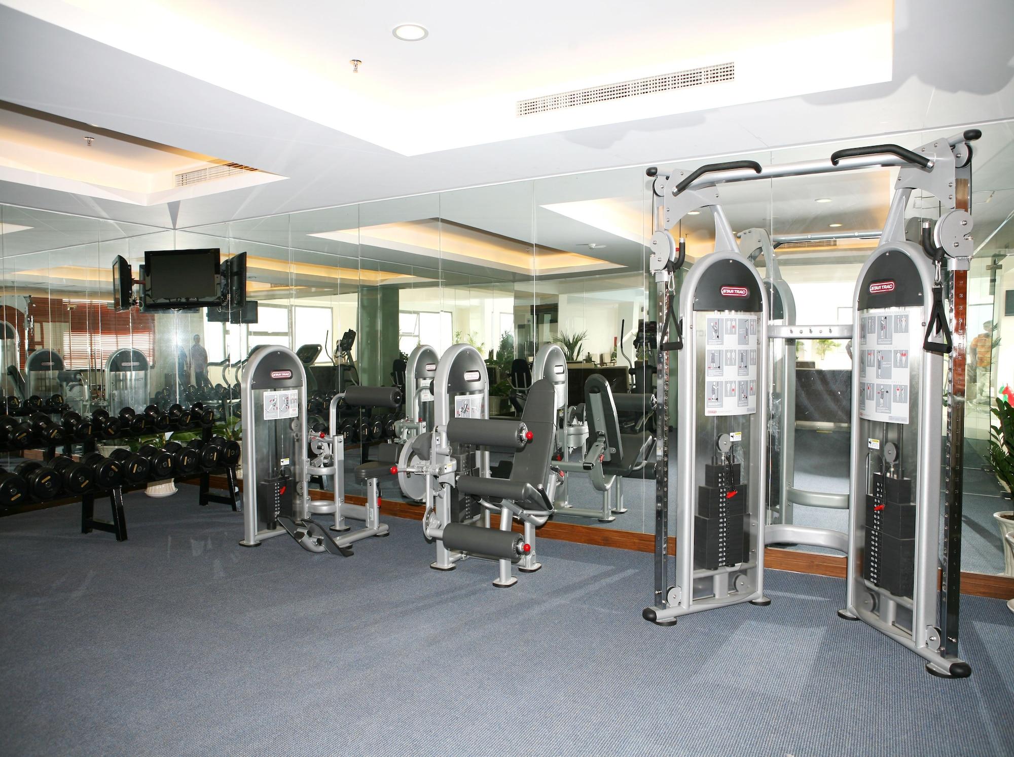 Gimnasio Aurora Hotel Plaza