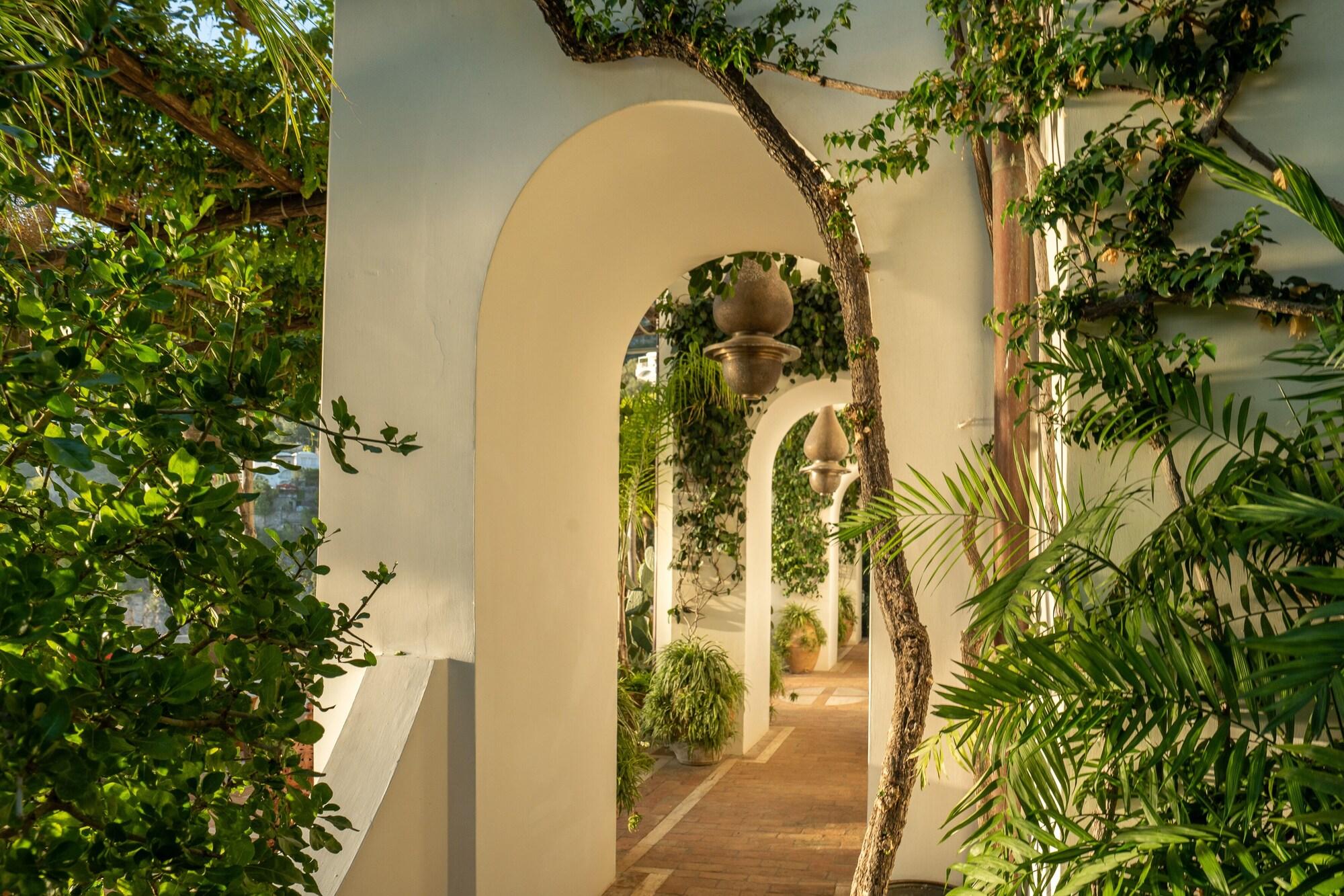 Vista Exterior Villa Treville