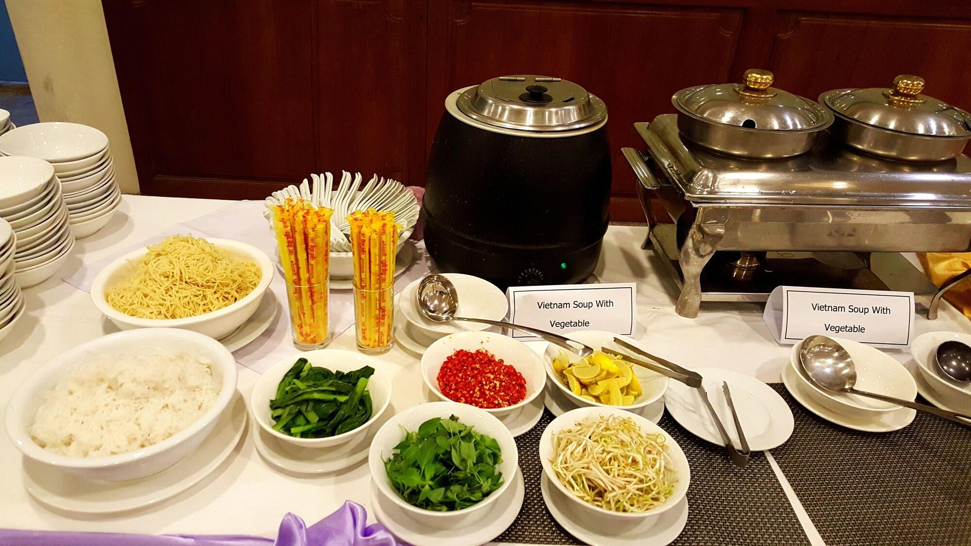 Varios Asia Plaza Hotel