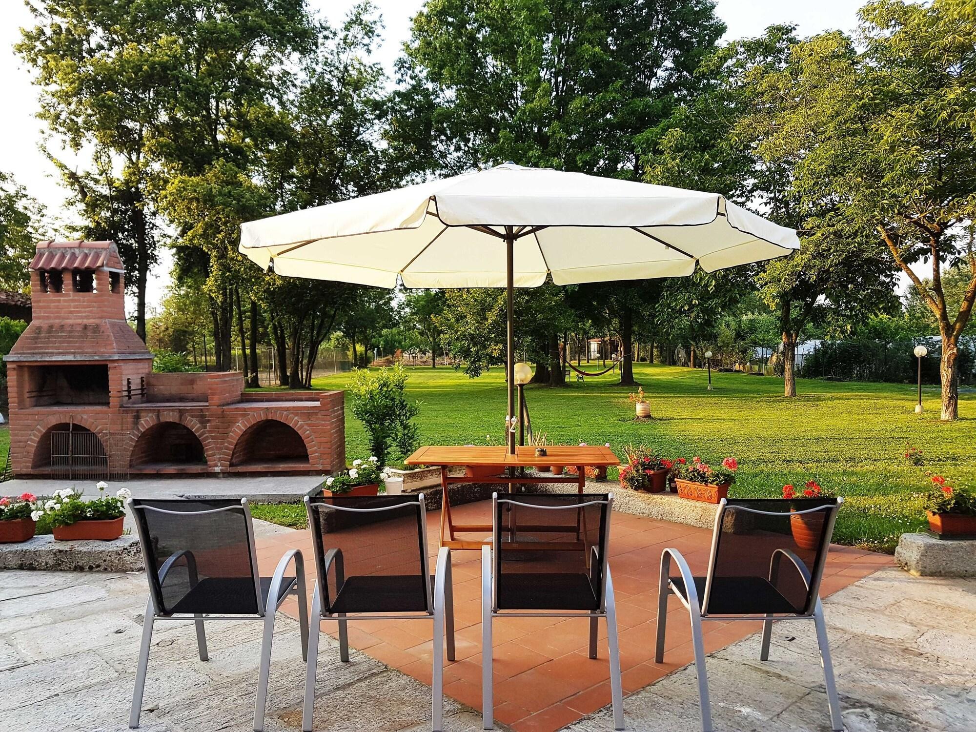 Instalaciones Recreativas B&B La Borasca