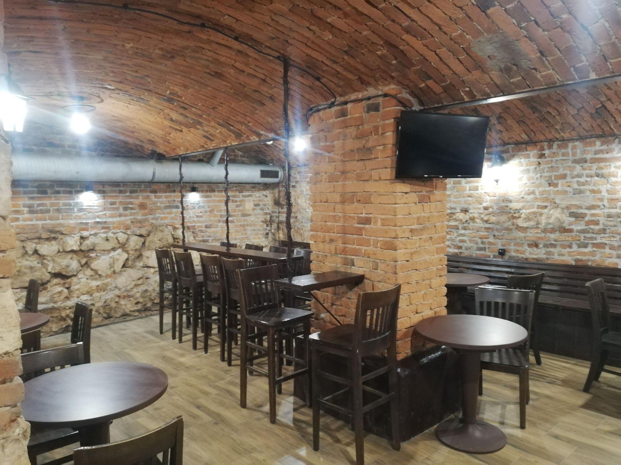Restaurant Lorf Hostel&Apartments
