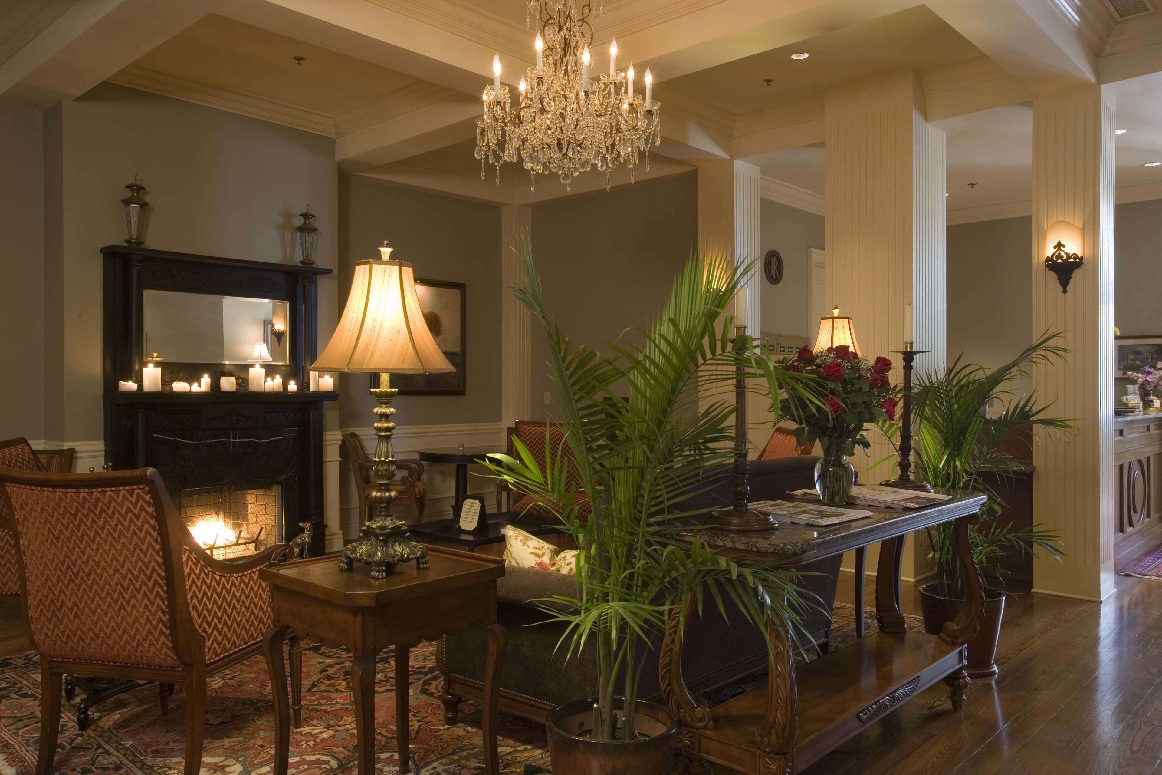 Vista Lobby River Inn of Harbor Town
