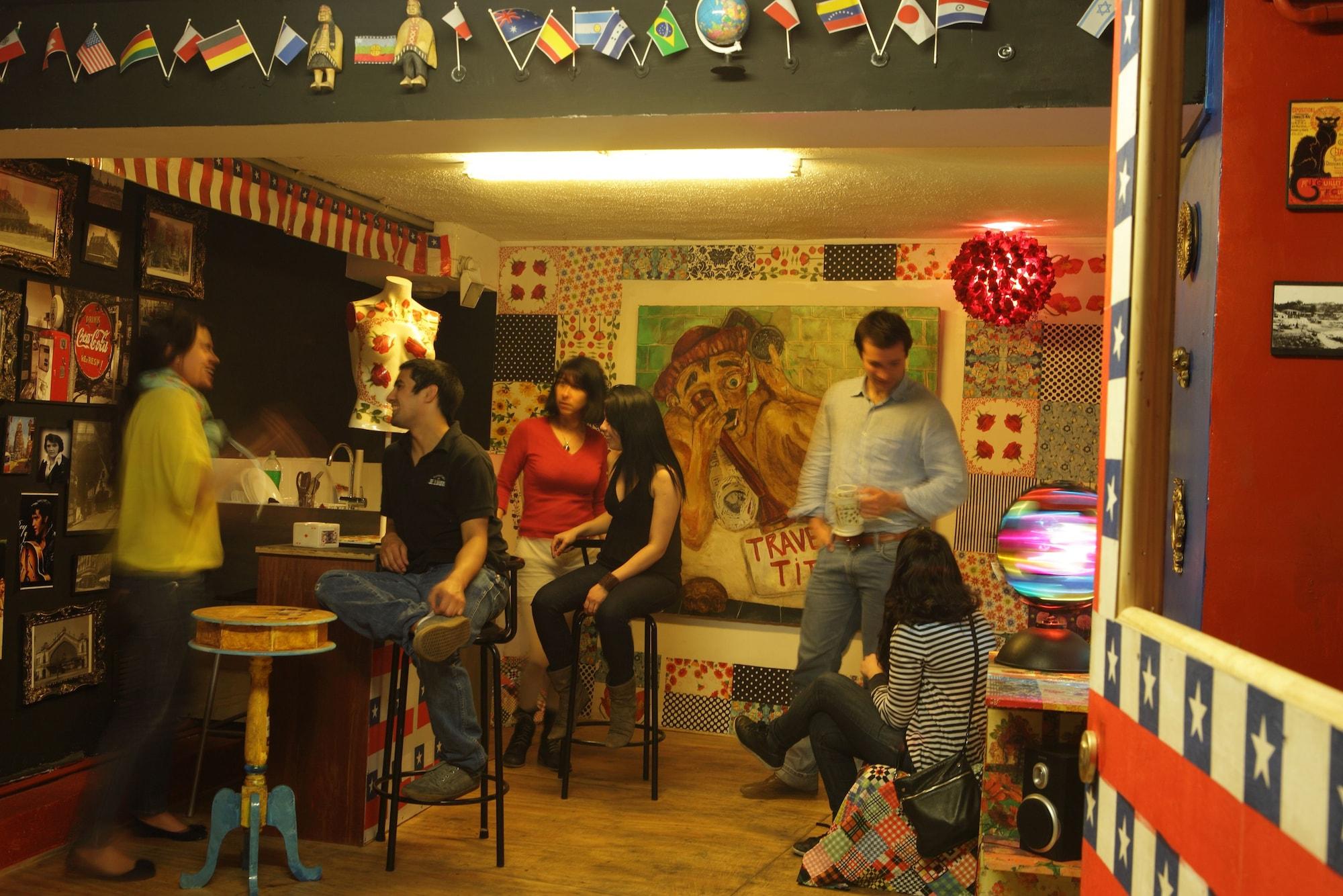 Bar/Salón Hostal de la Barra - Hostel