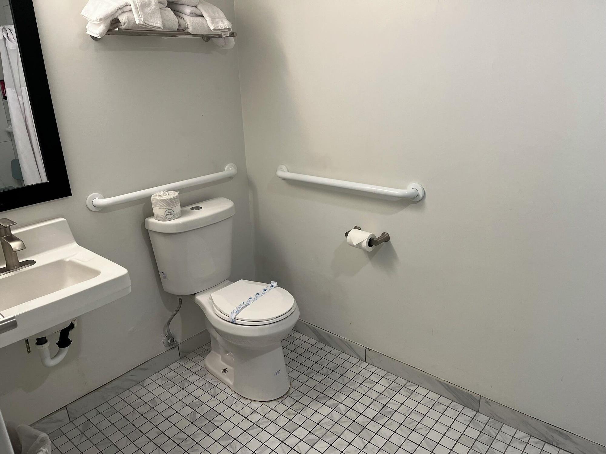 Equipamiento de Habitación Revival Scottsdale Studios