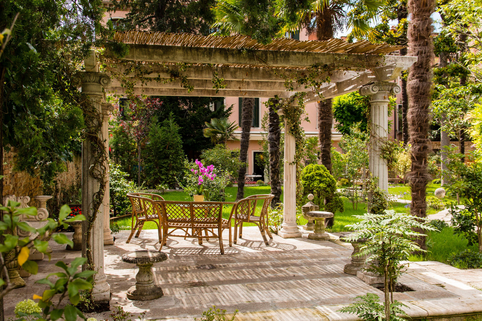 Vista Exterior Hotel Sant'Antonin