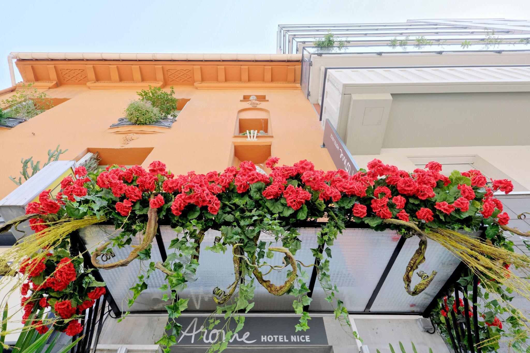 Vista Exterior Arome Hôtel
