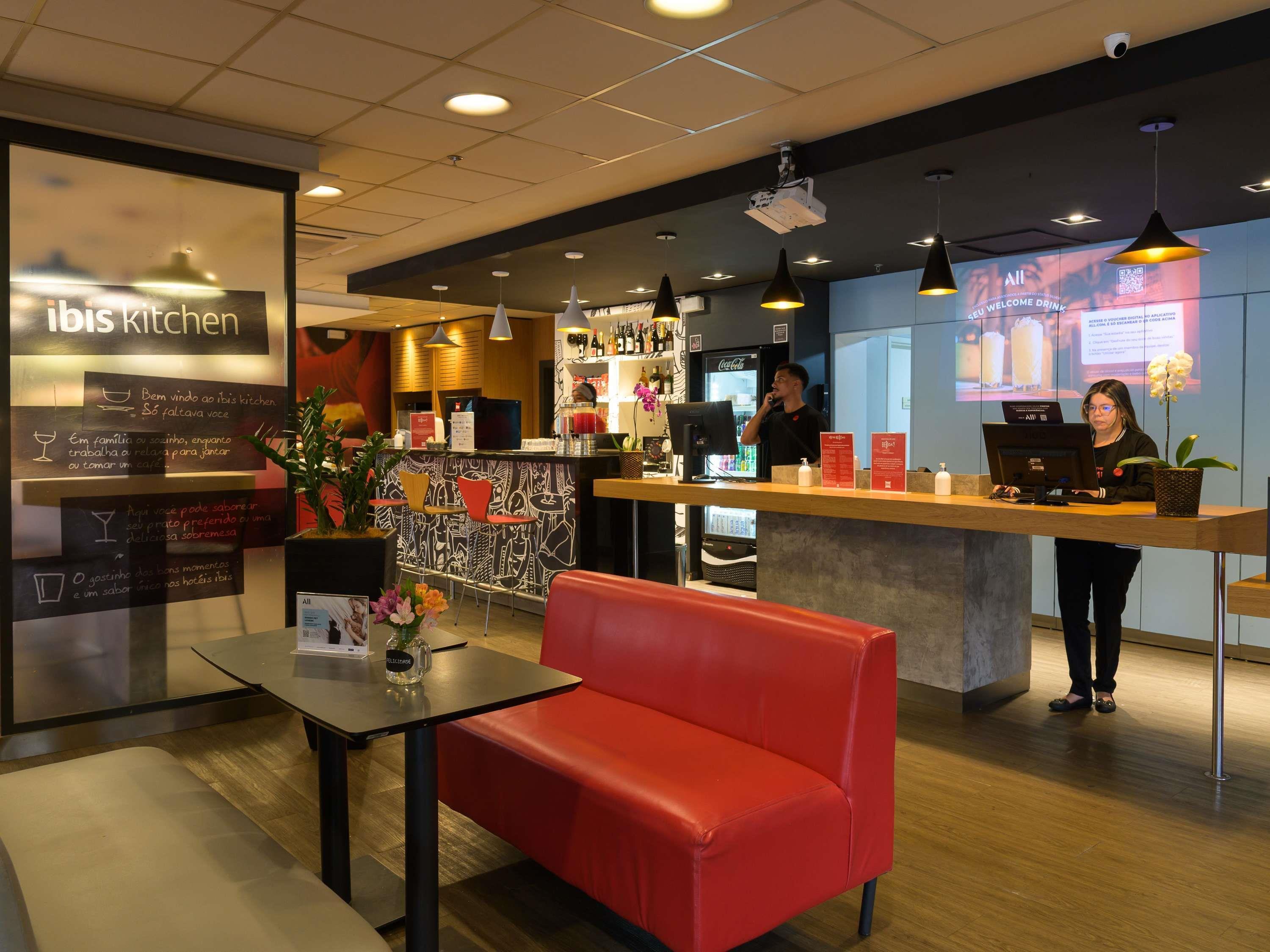 Vista Exterior ibis Aracaju