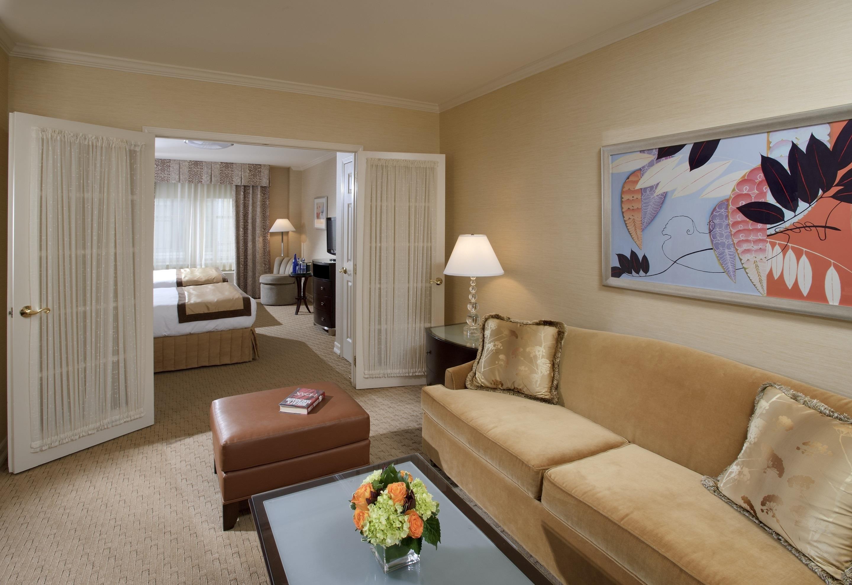 The Excelsior Hotel by null