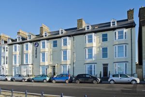 Alojamiento - Premier Inn Aberystwyth