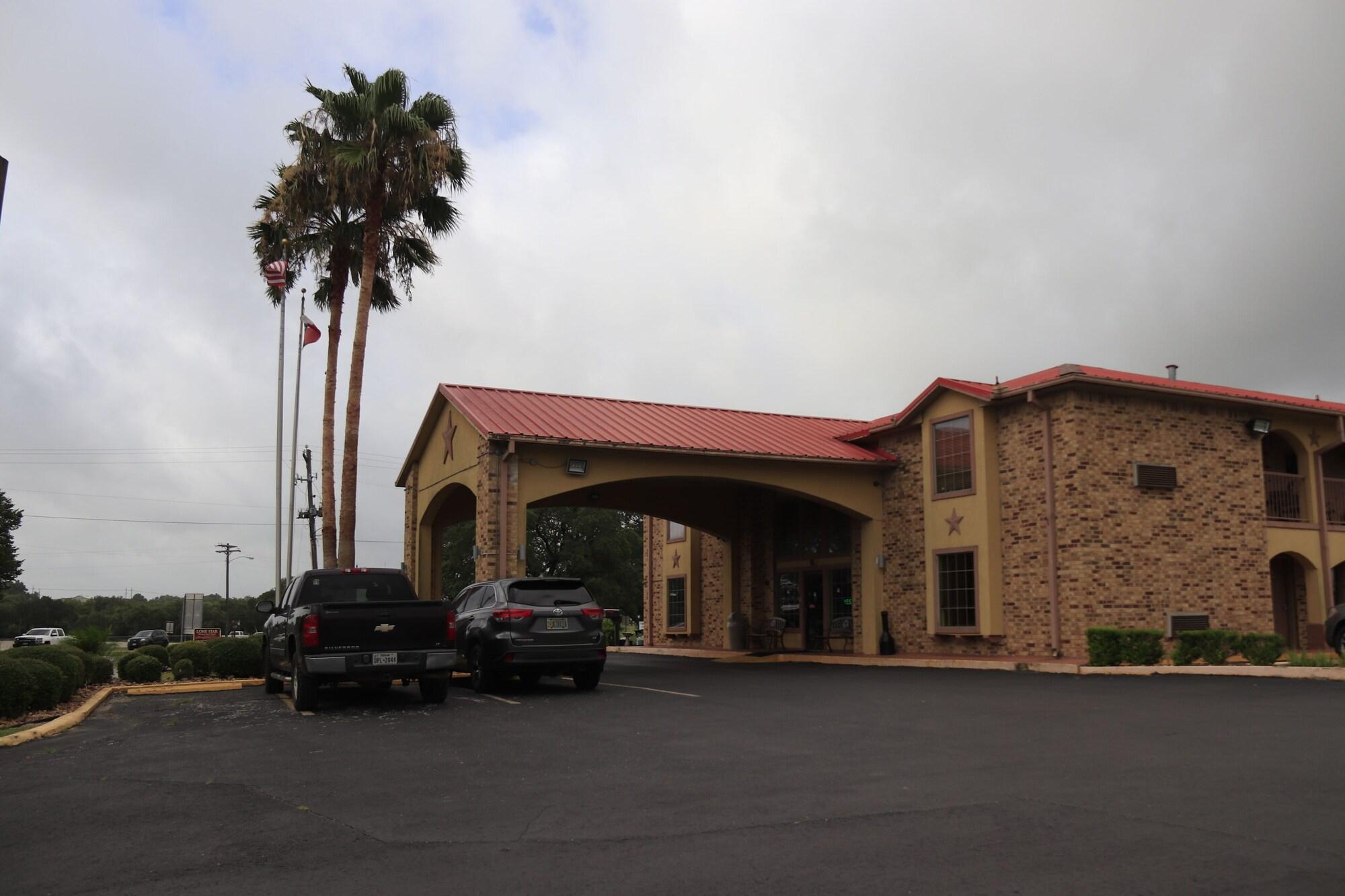Vista Exterior Chaparral Motel