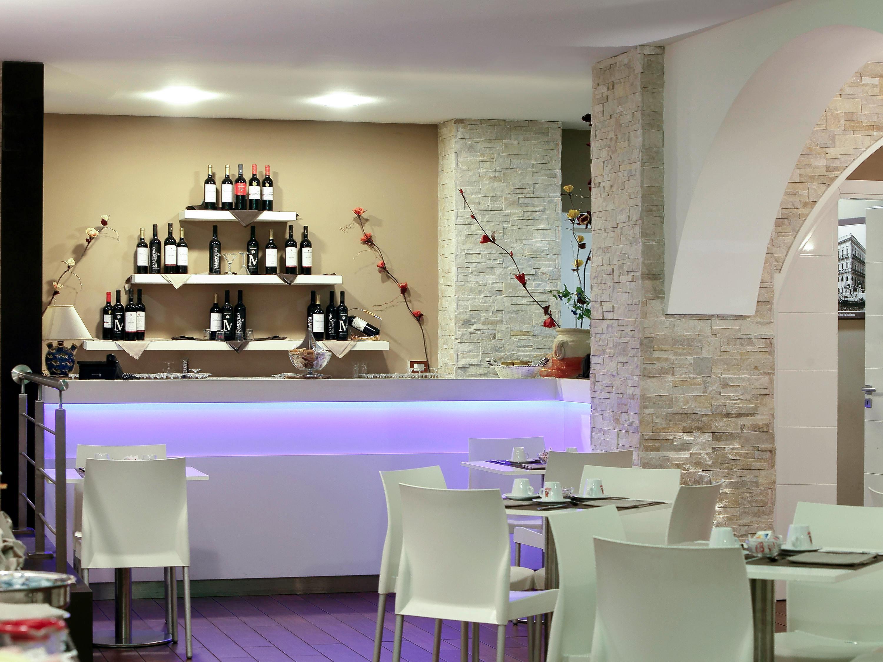 Bar/Salón Ibis Styles Palermo Cristal