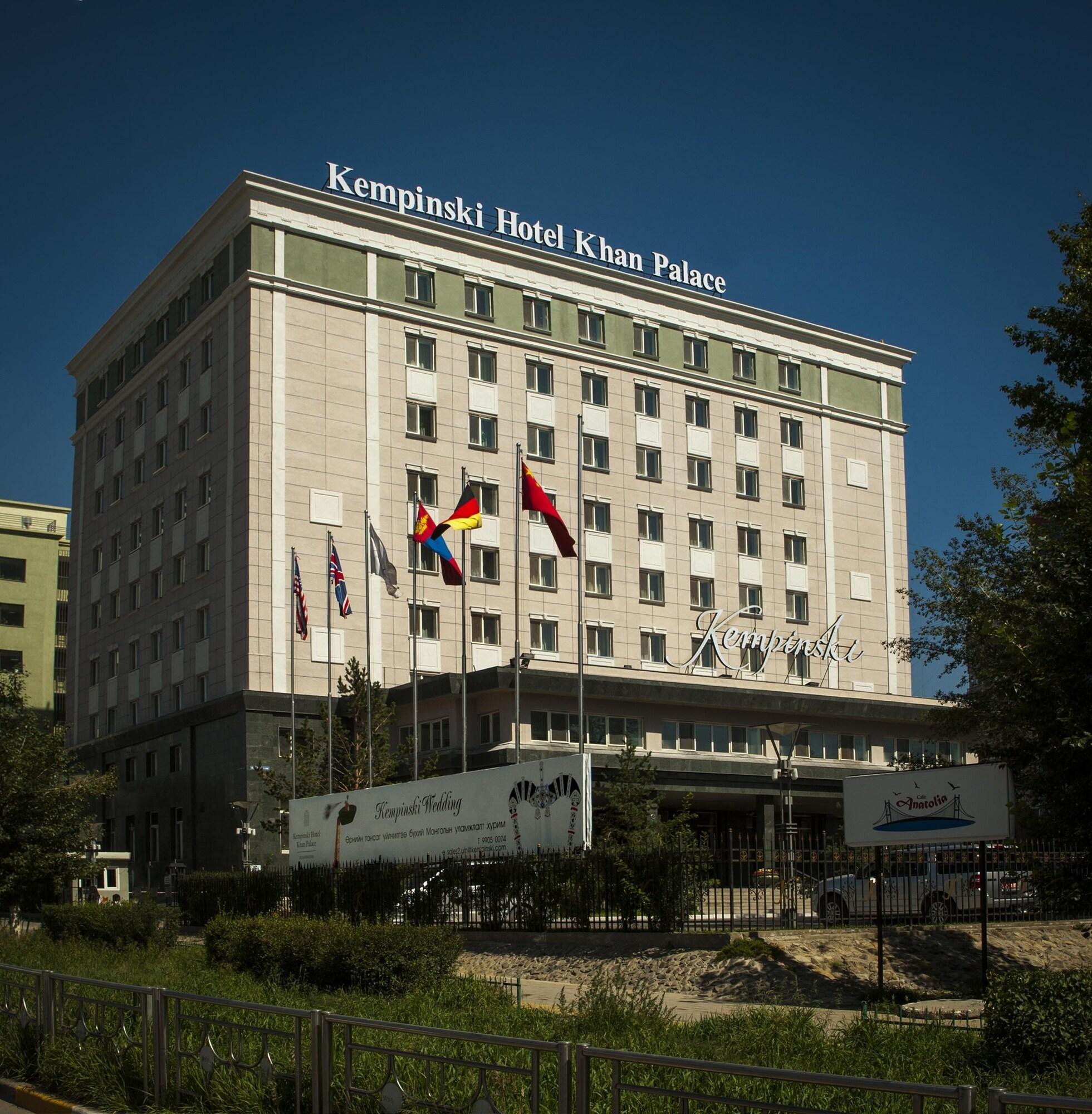 Vista Exterior Kempinski Hotel Khan Palace