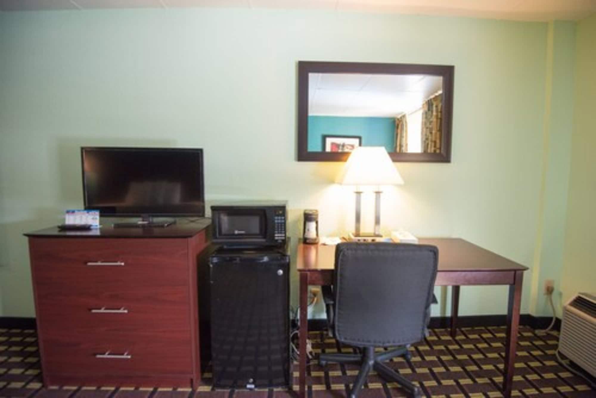 Set de Habitación Days Inn by Wyndham Fort Wright Cincinnati Area